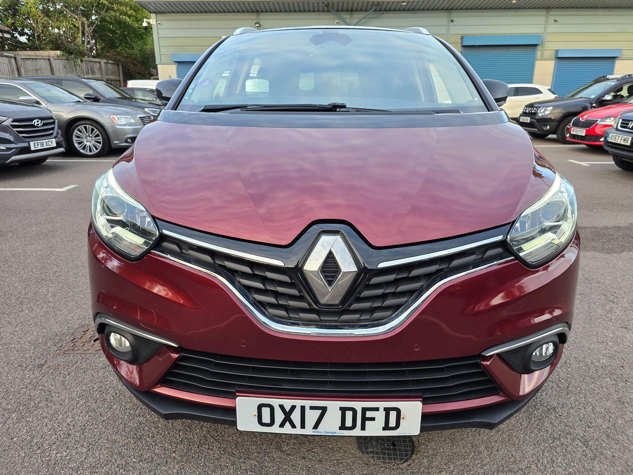 Renault Grand Scenic view 77