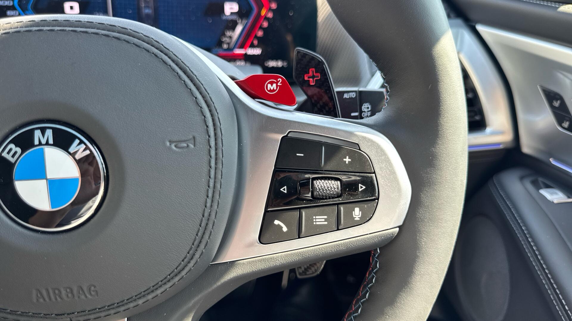BMW XM view 24