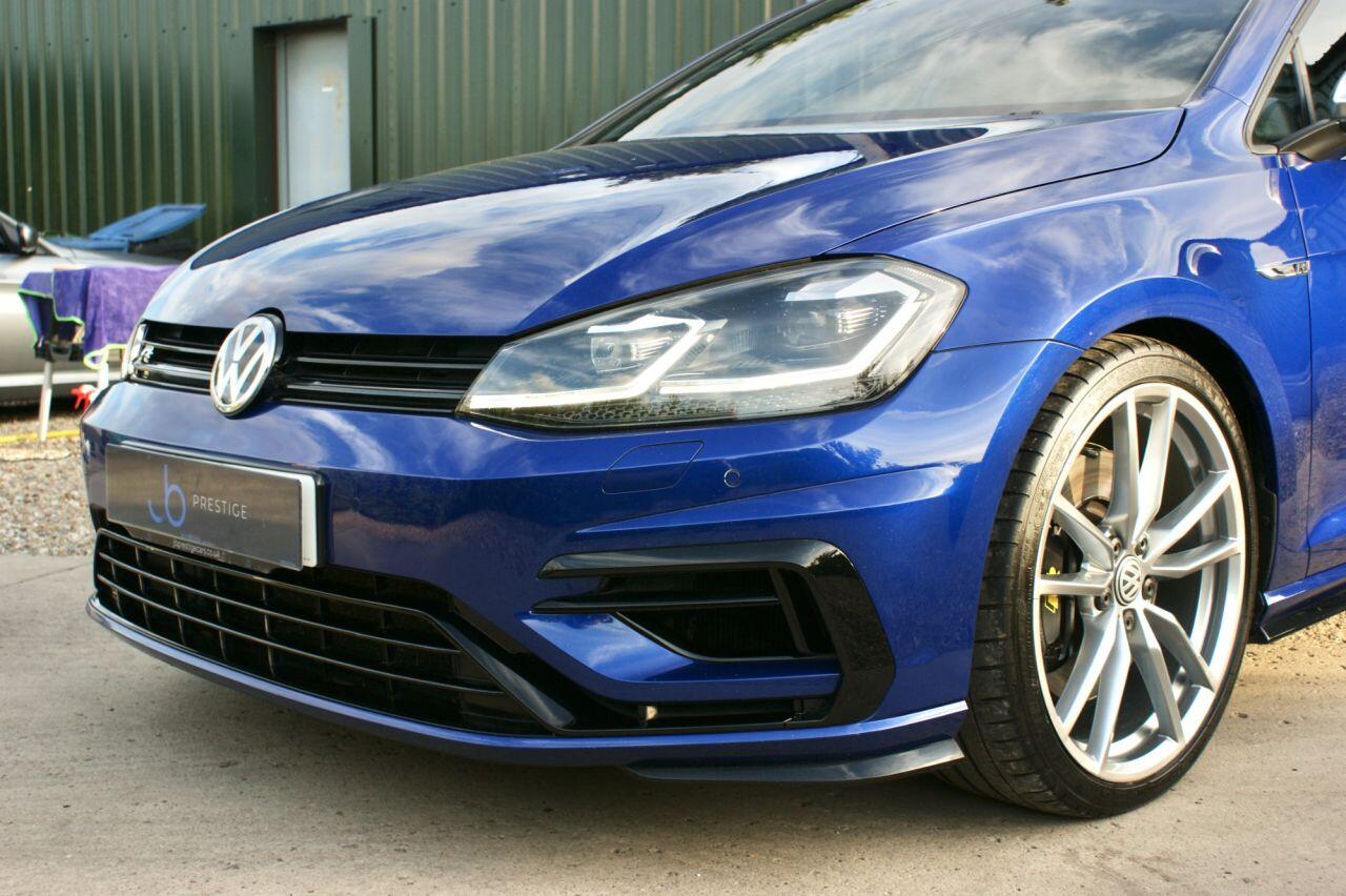 Volkswagen Golf view 22