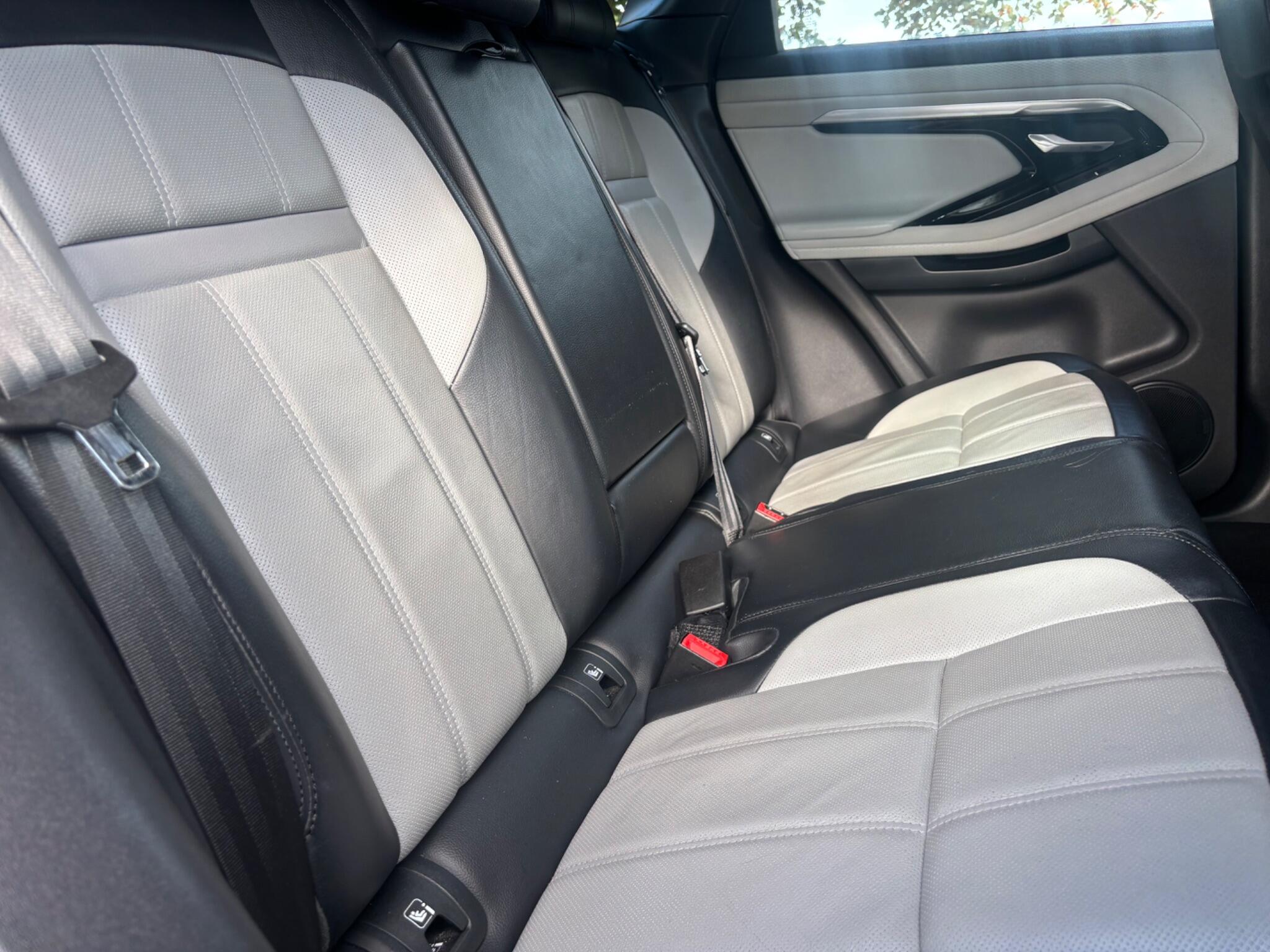 Land Rover Range Rover Evoque view 15
