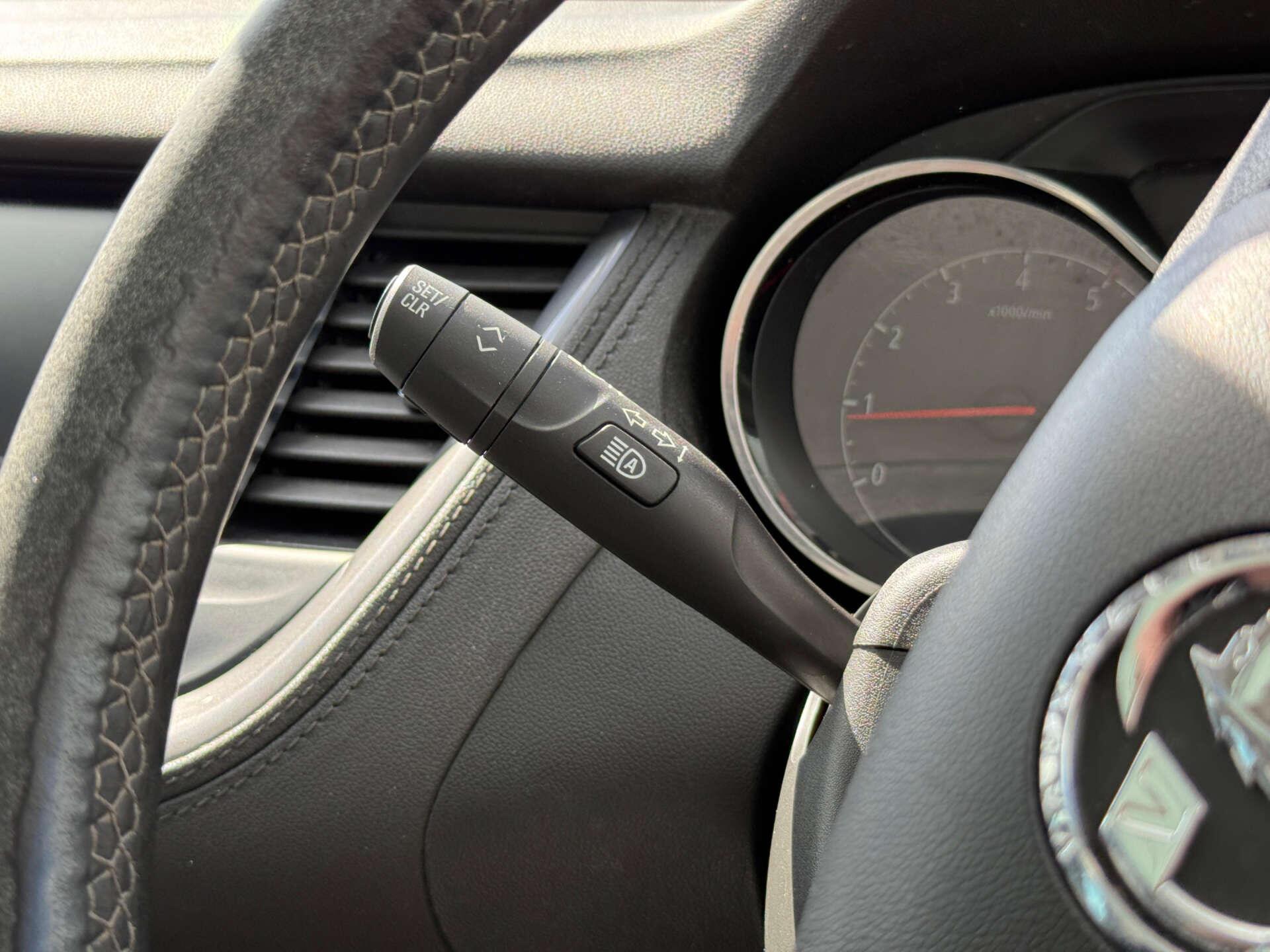 Vauxhall Grandland X view 73