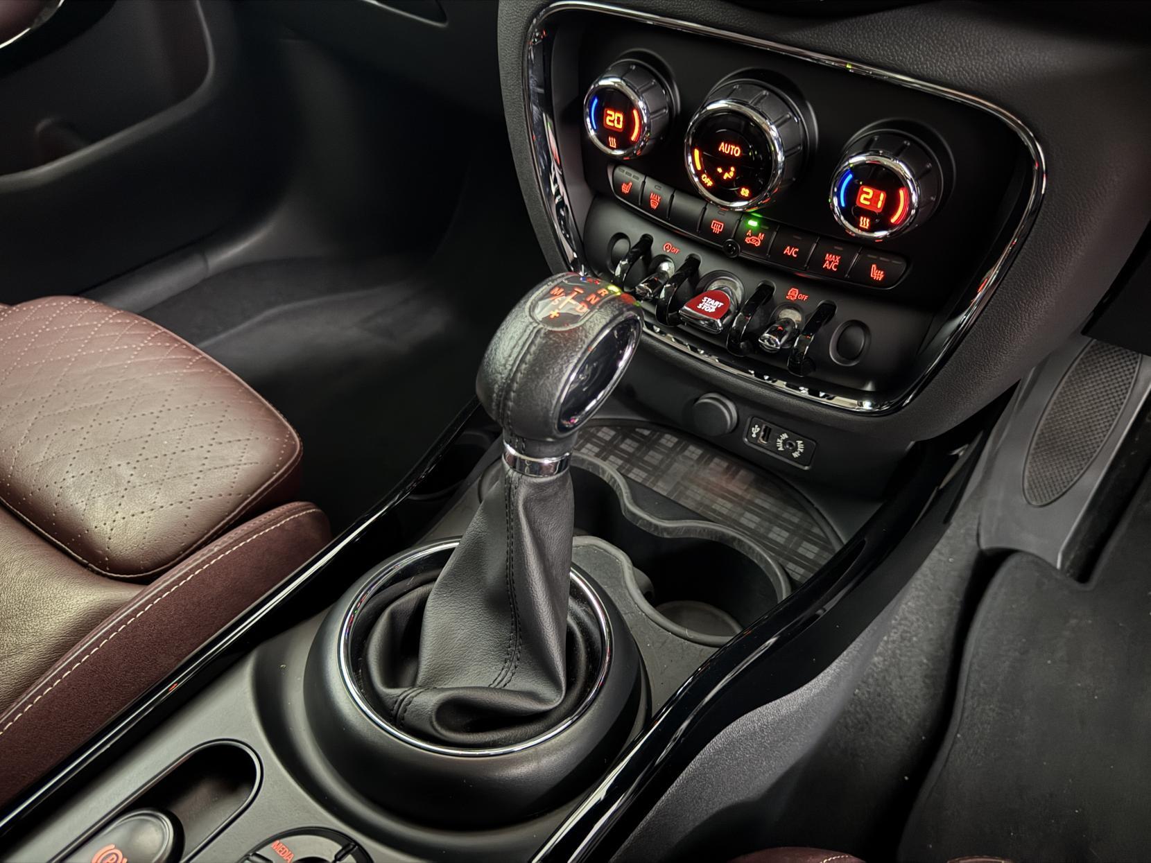 MINI Clubman view 74
