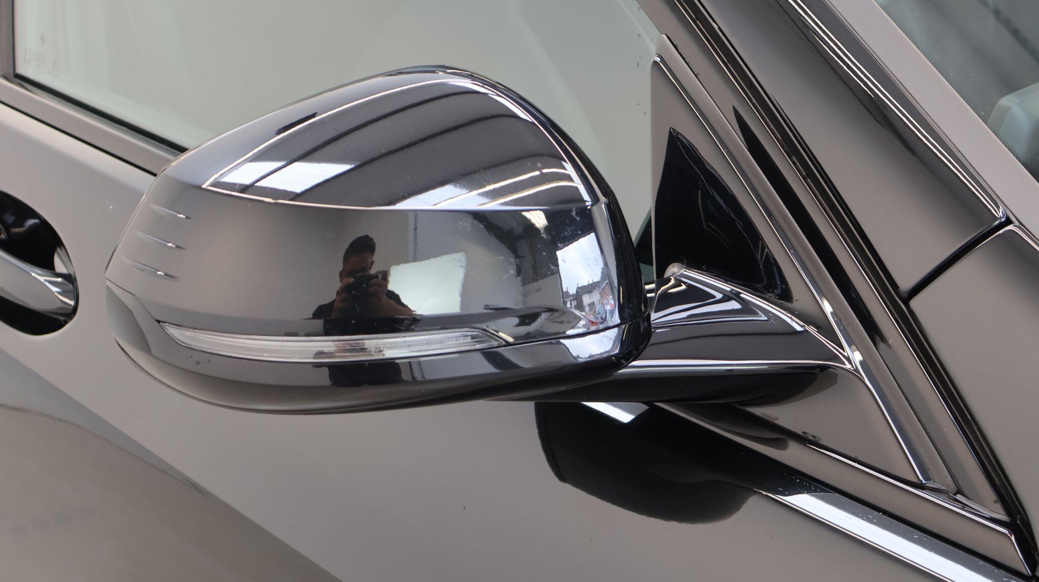 BMW 1 Series view 22