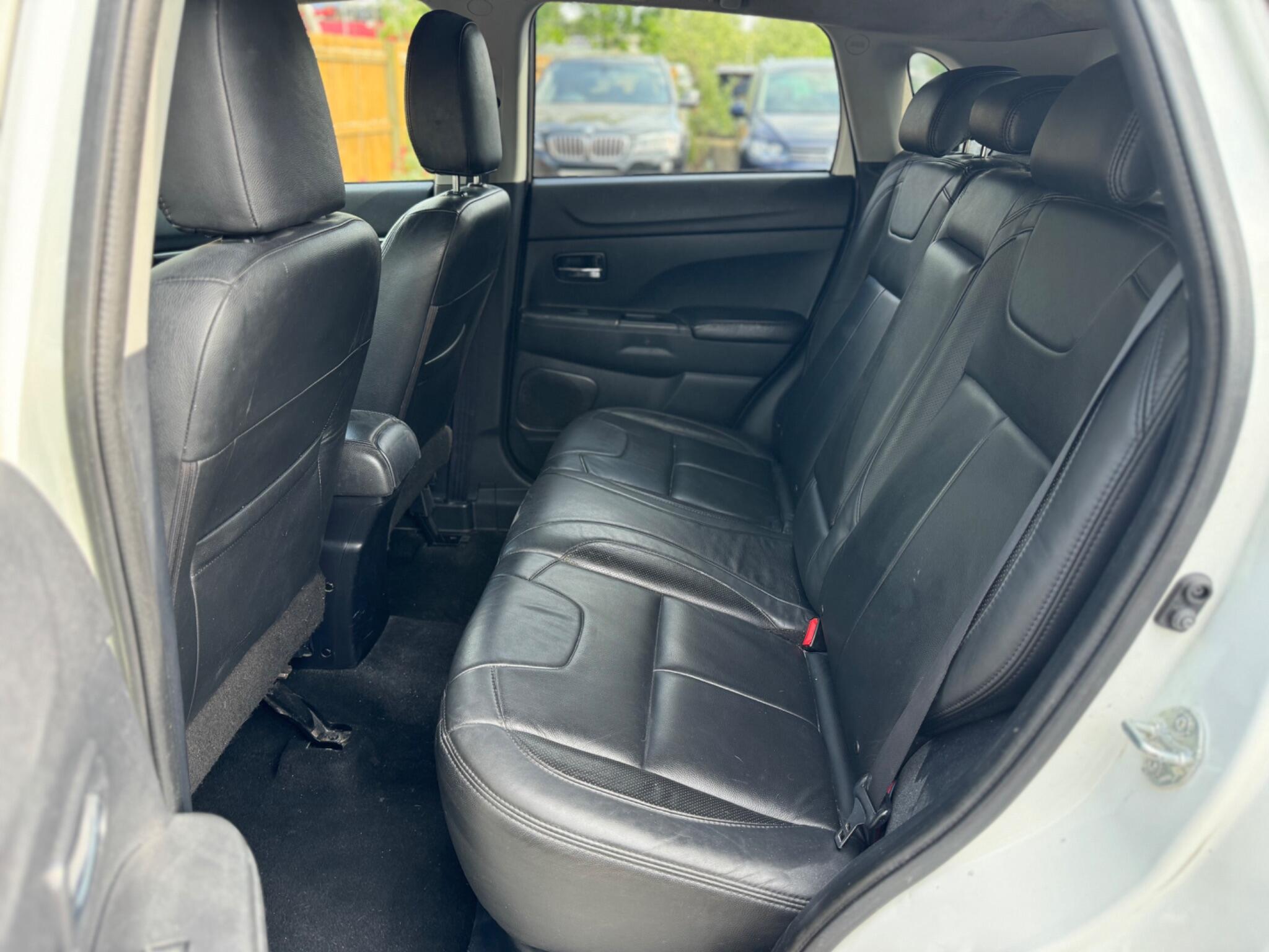 Mitsubishi Asx view 25