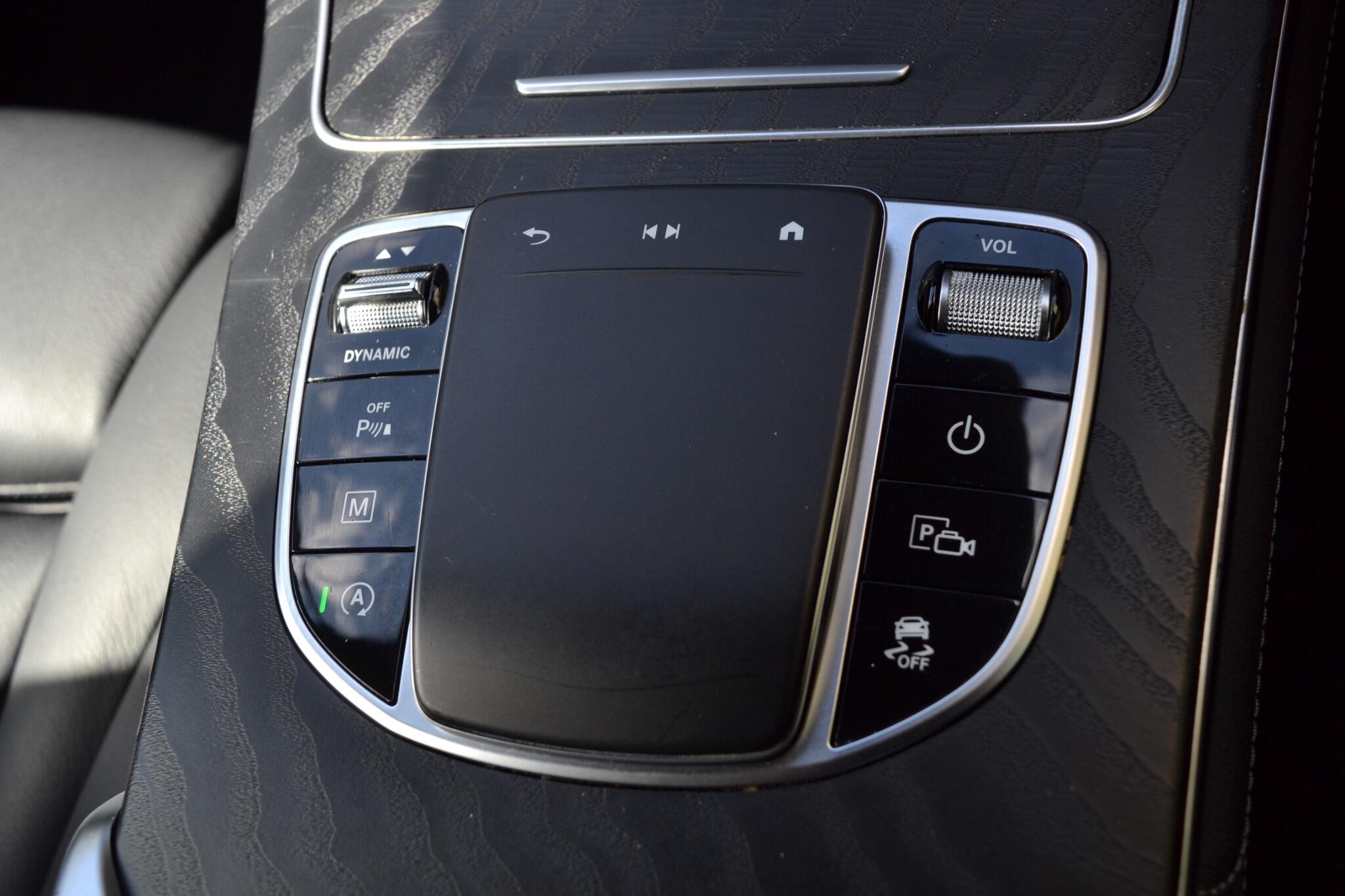 Mercedes-Benz GLC view 29