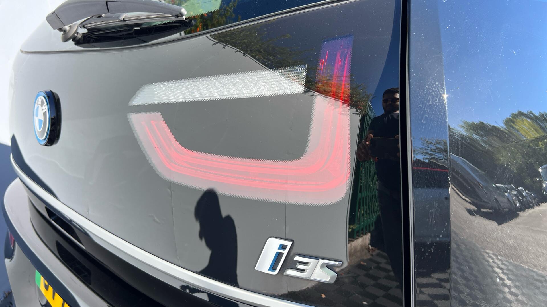 BMW i3 view 22