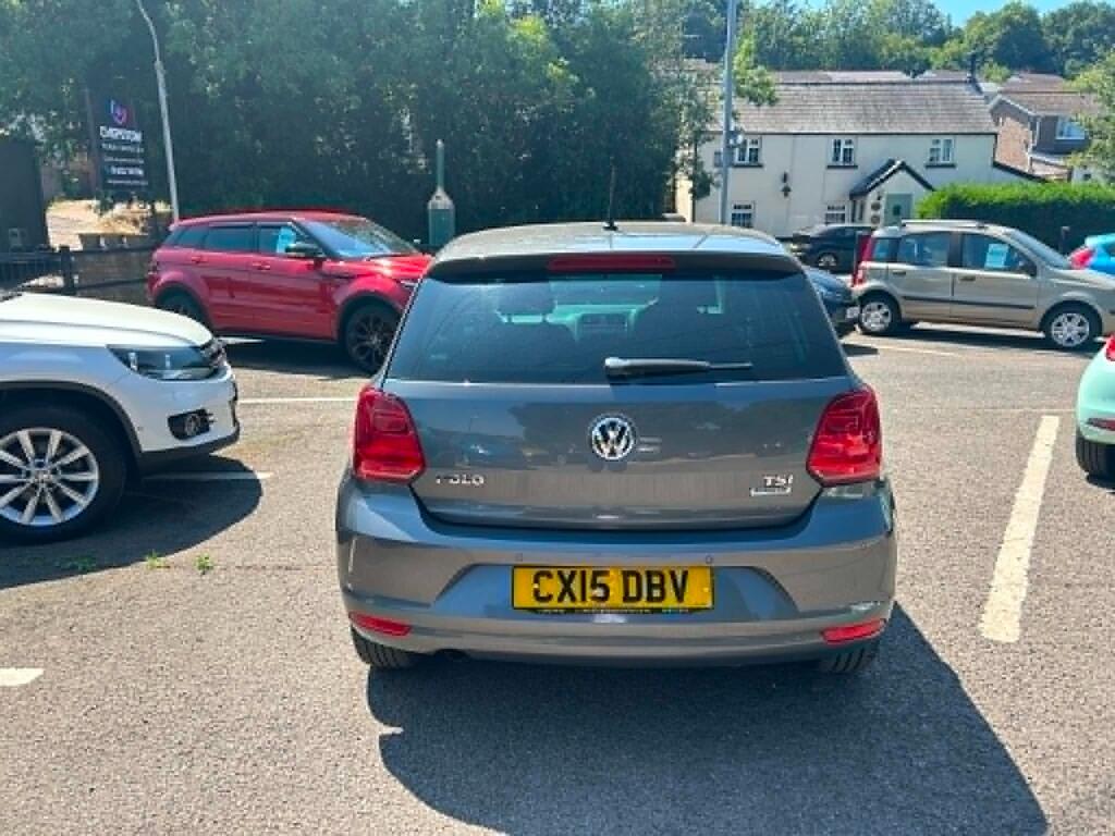 Volkswagen Polo view 3