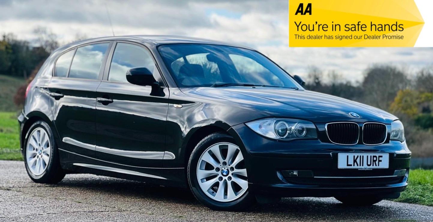 2011 BMW 1 Series image 1