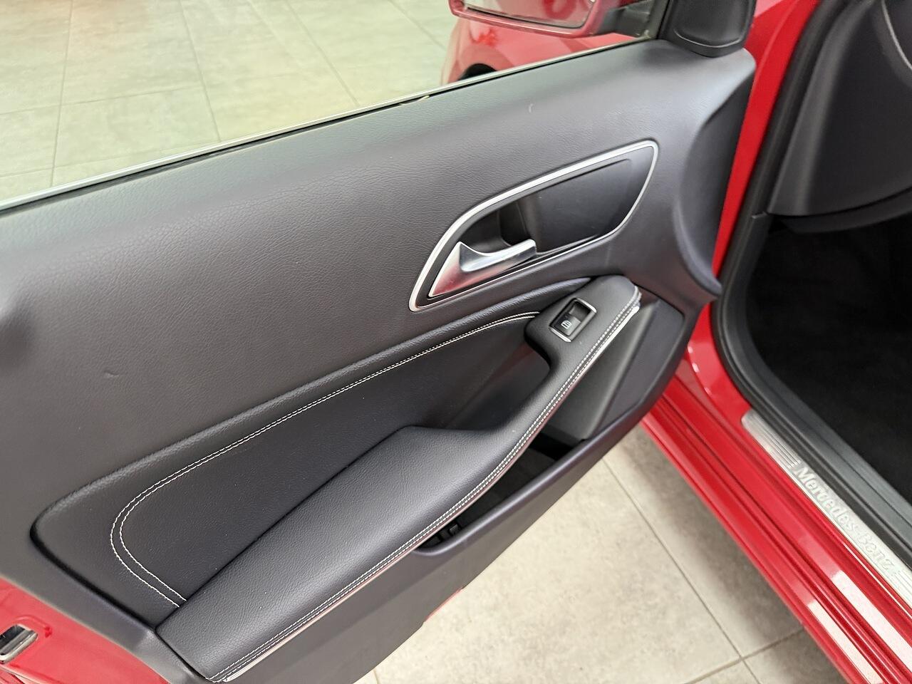 Mercedes-Benz A-Class view 17