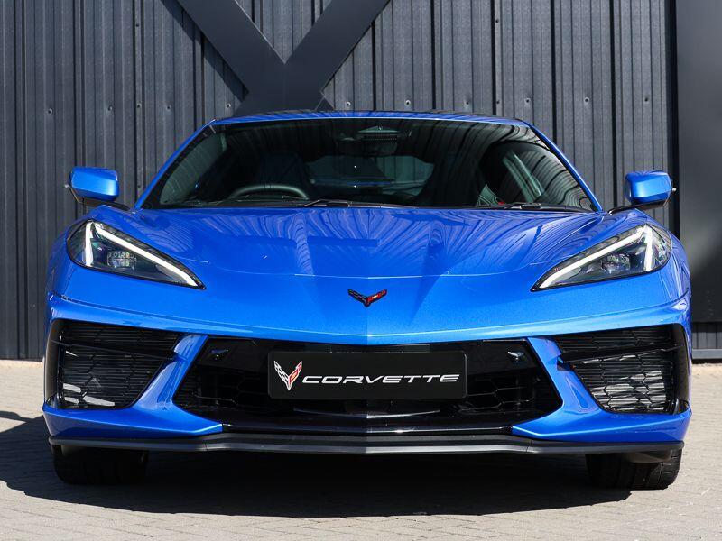Chevrolet Corvette view 2