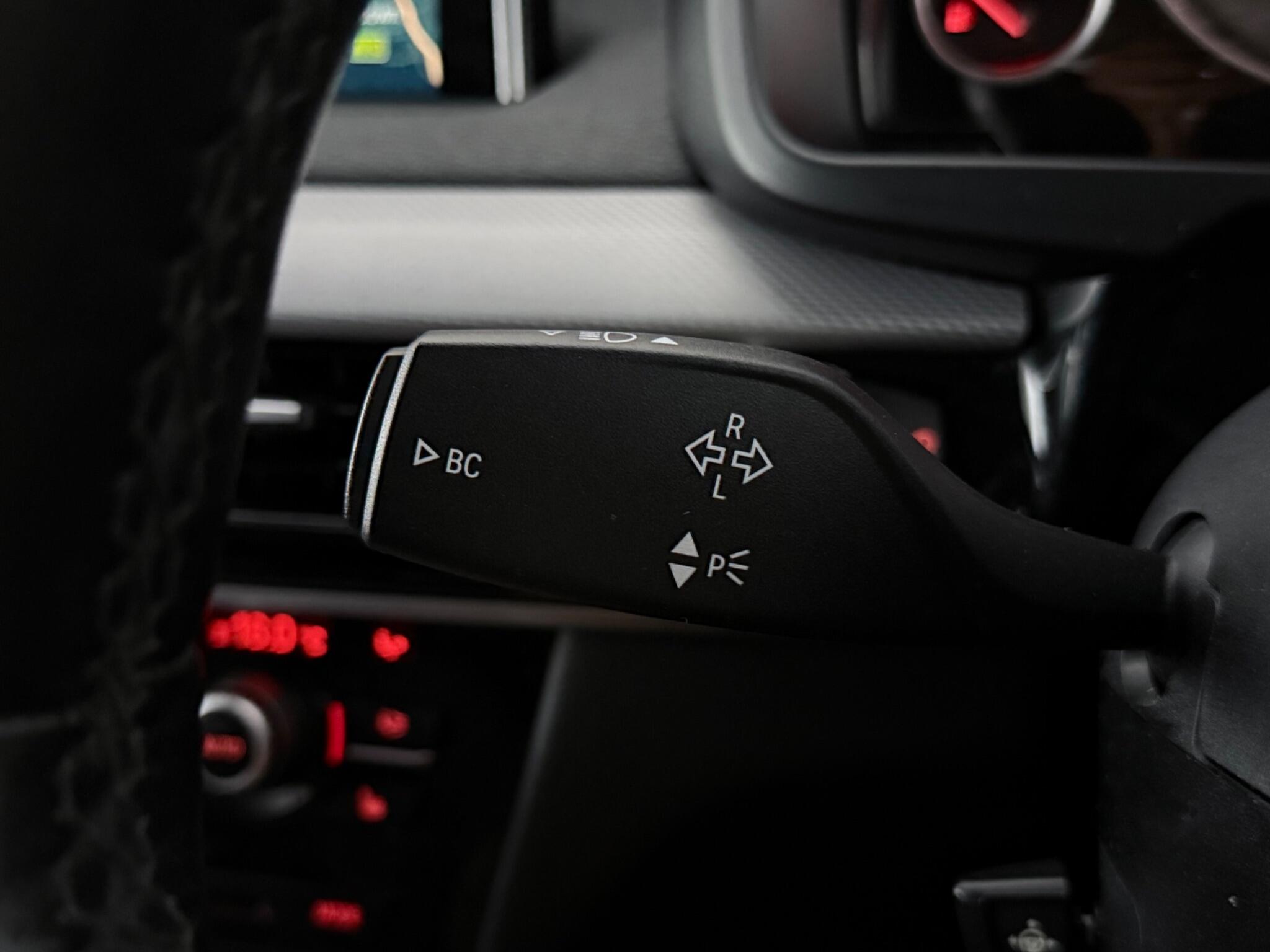 BMW X5 view 18