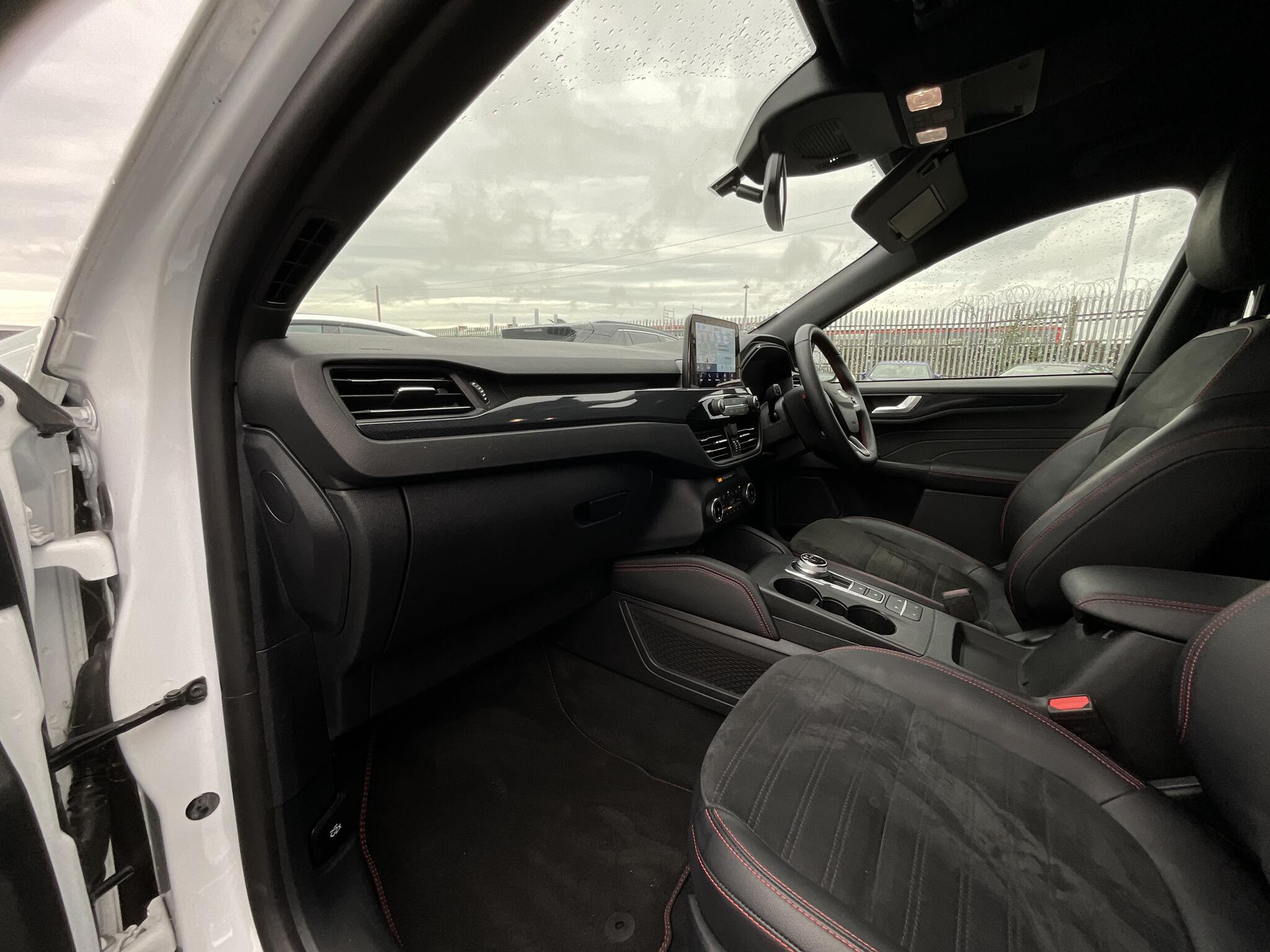 Ford Kuga view 17