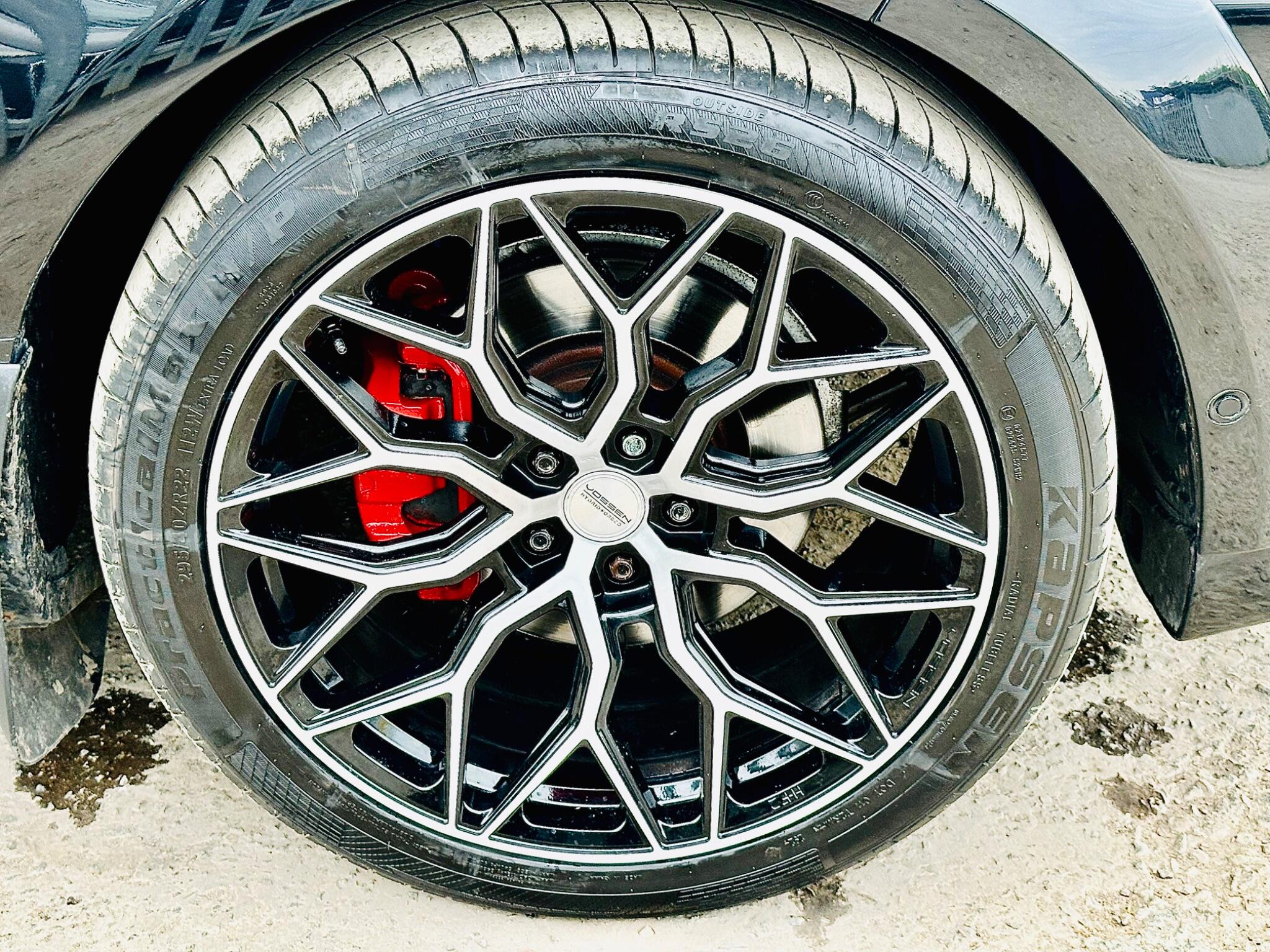 Land Rover Range Rover view 15