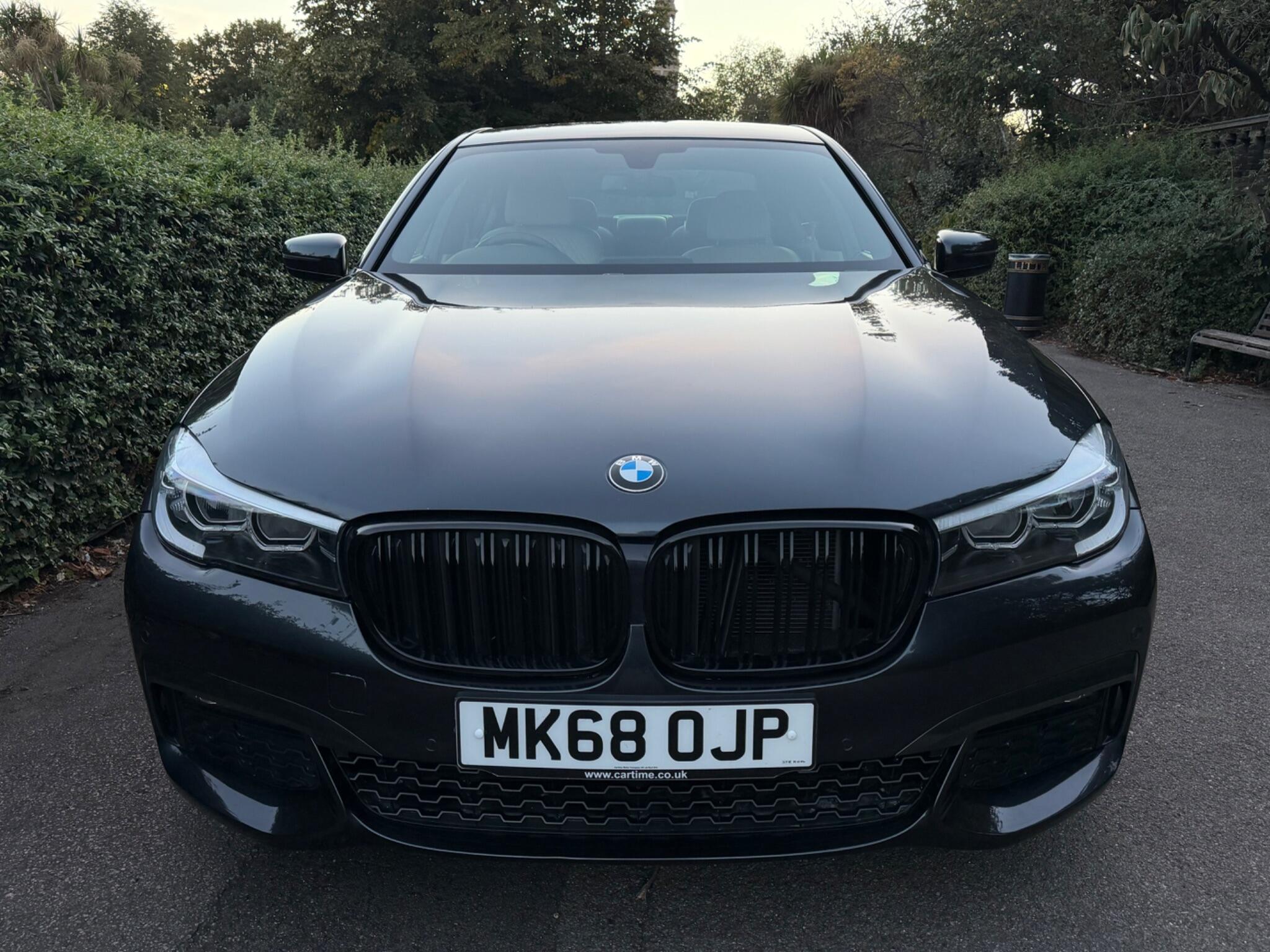 BMW 7 Series view 2