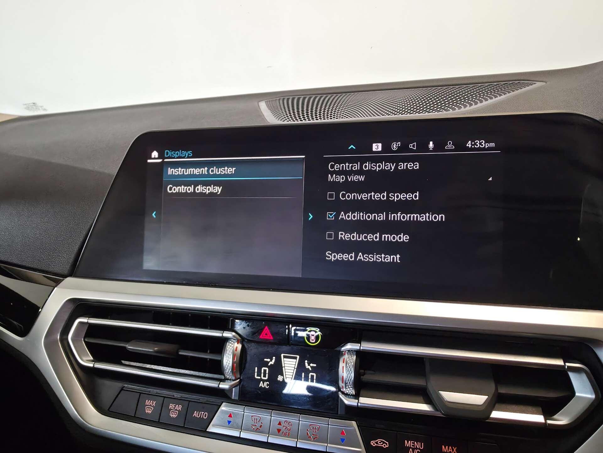 BMW 3 Series view 43