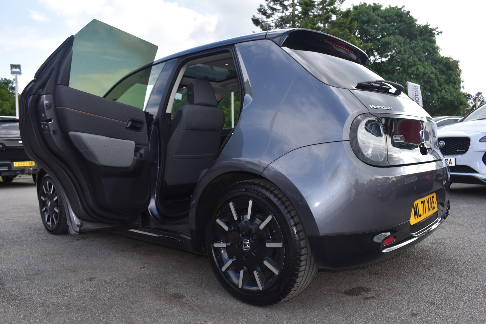Honda E - 35.5kWh Advance Auto 5dr (17in Alloy) - Image 34