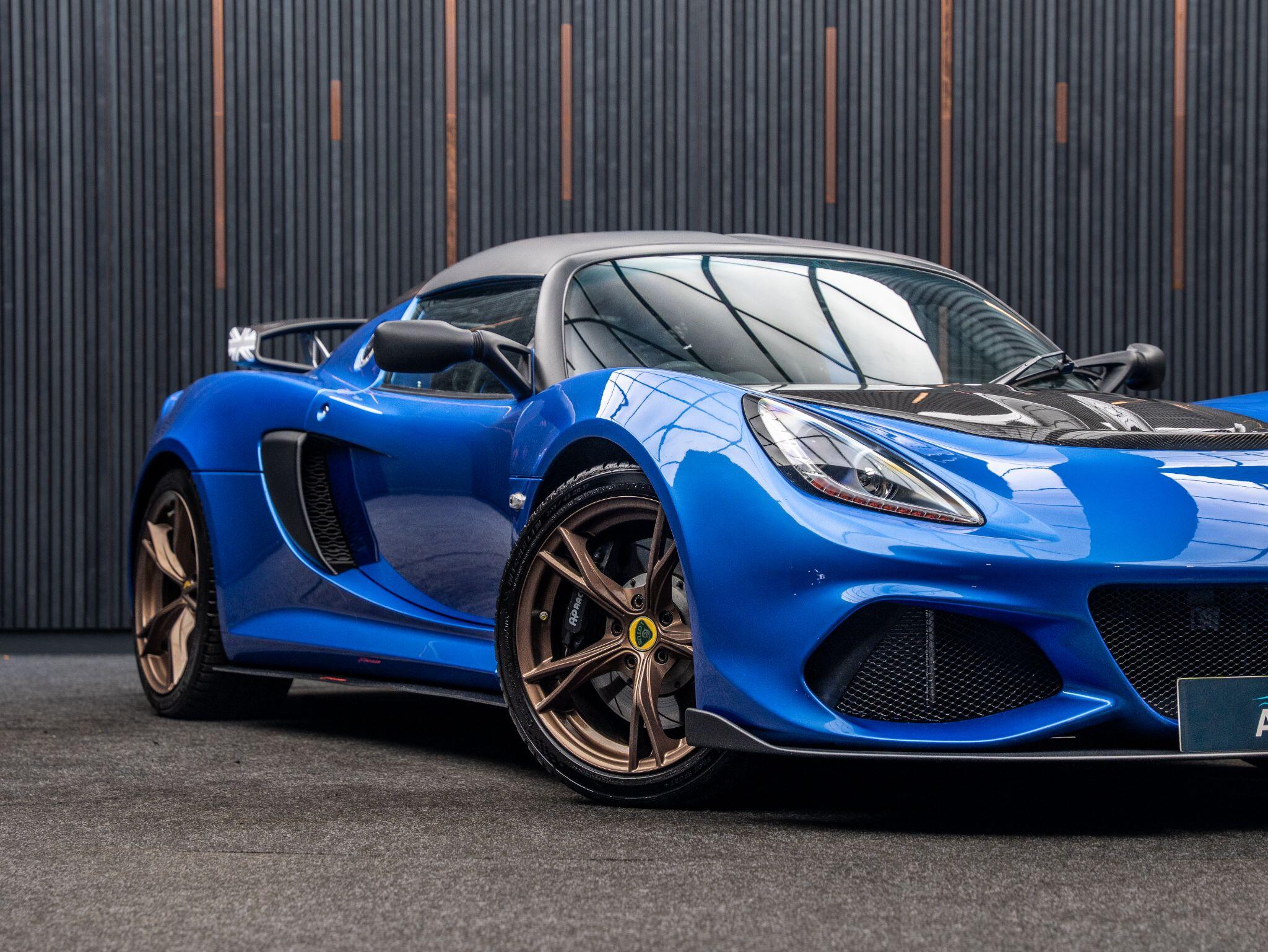 Lotus Exige view 17