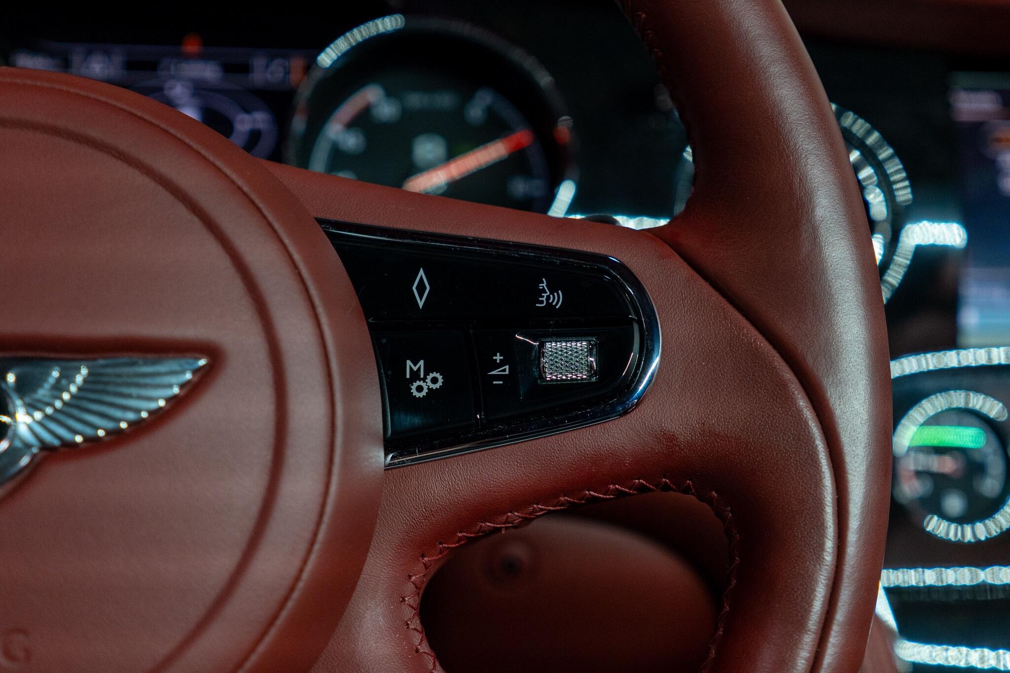 Bentley Mulsanne view 37