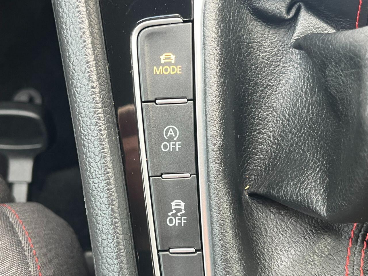 Volkswagen Golf view 19