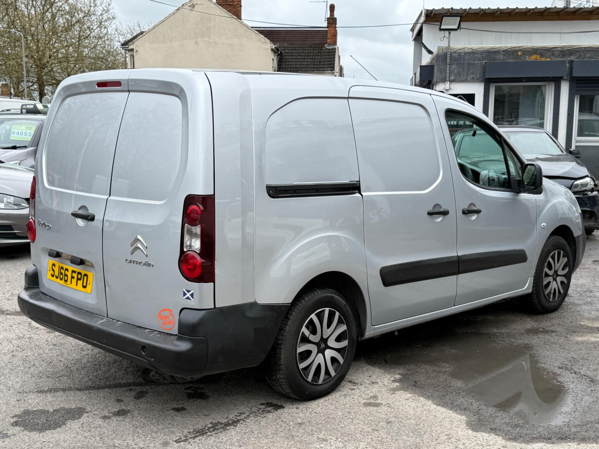Citroen Berlingo - Image 18