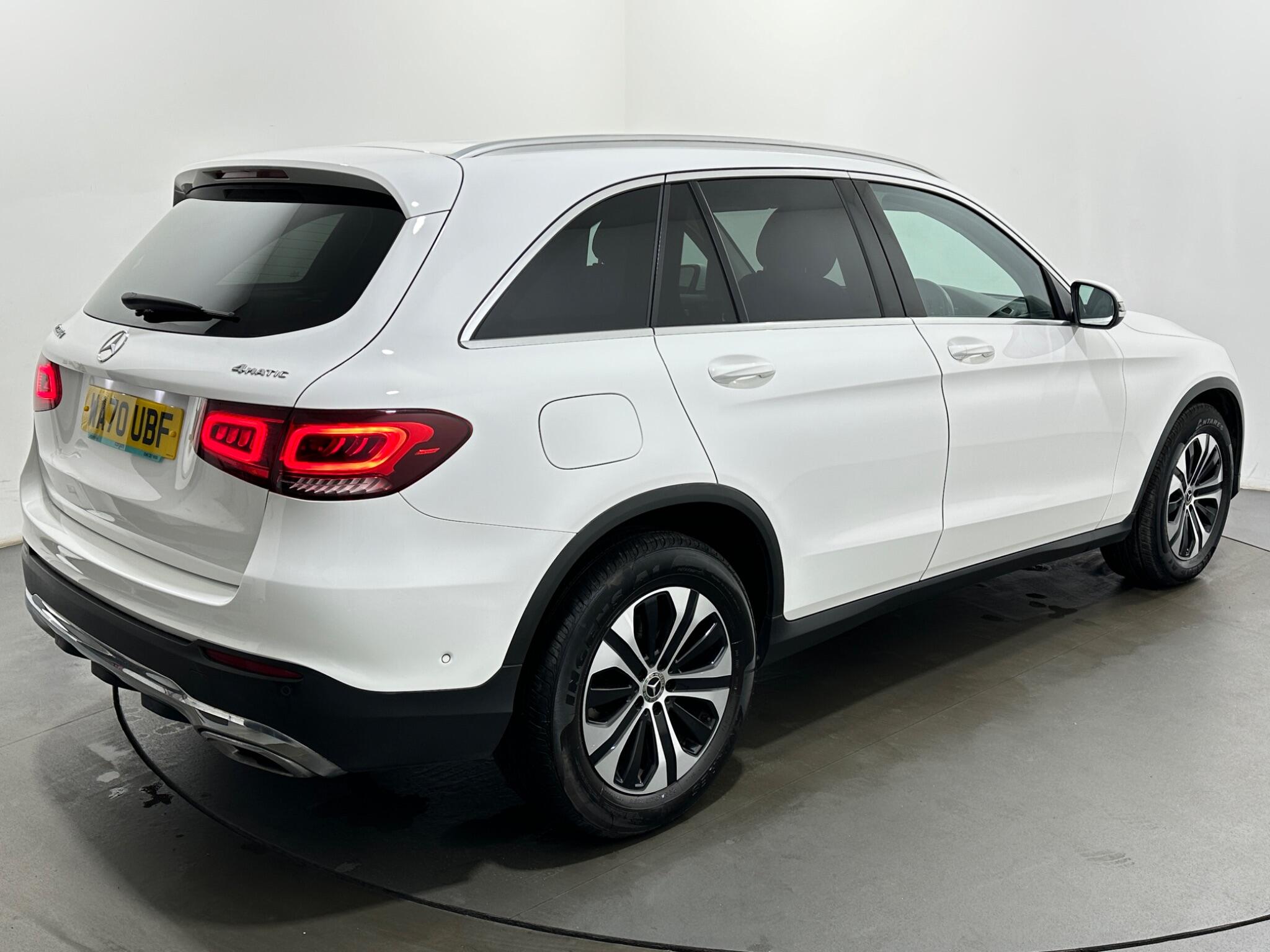 Mercedes-Benz GLC view 52