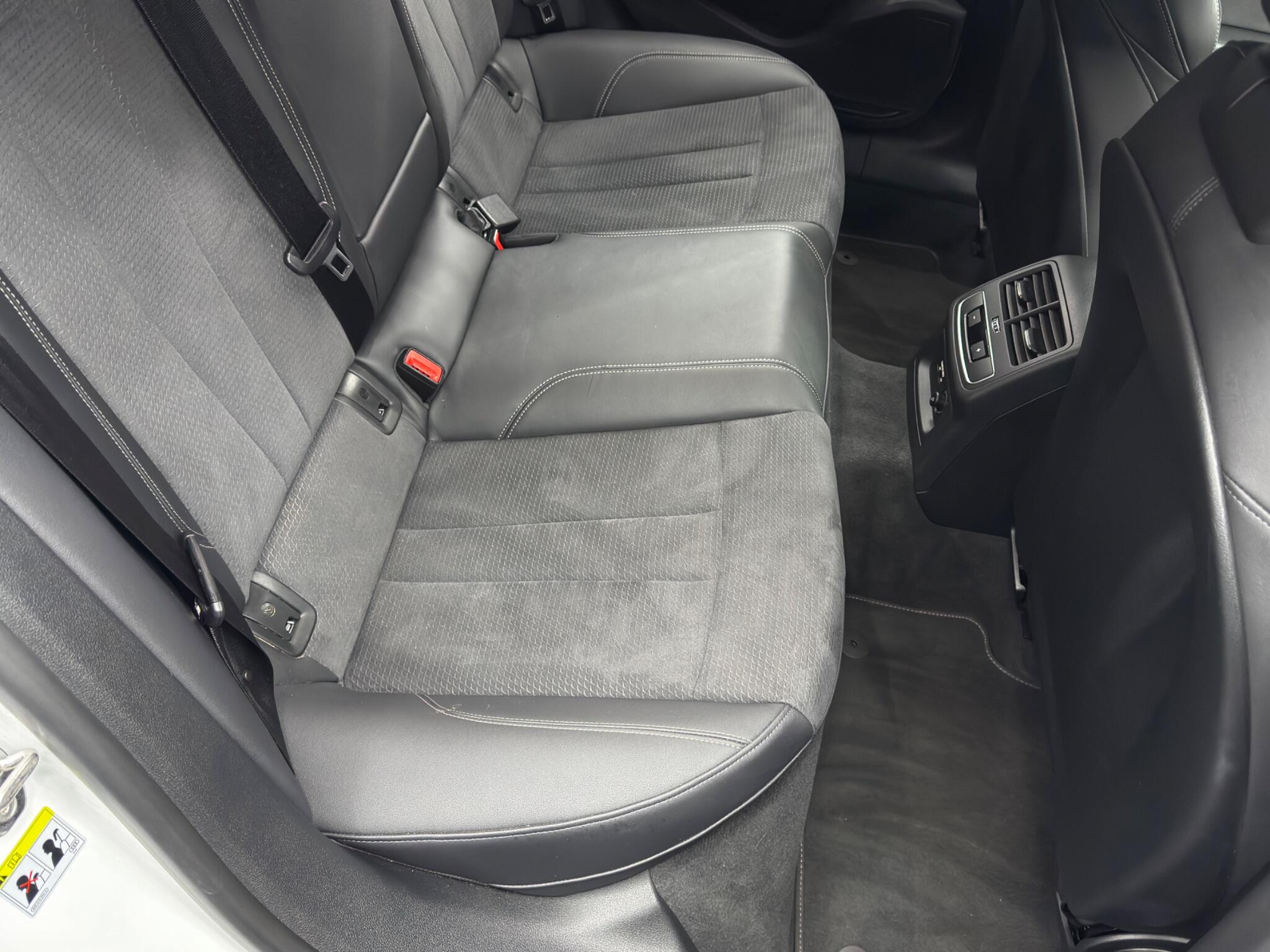 Audi A5 view 16