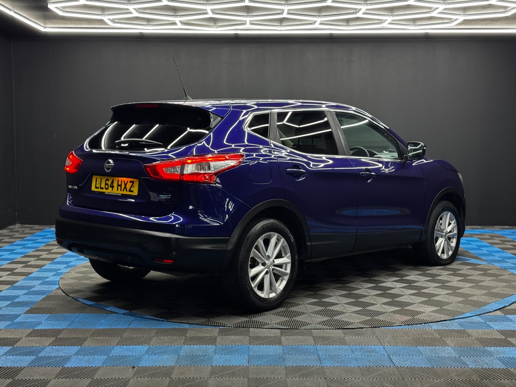 Nissan Qashqai view 5