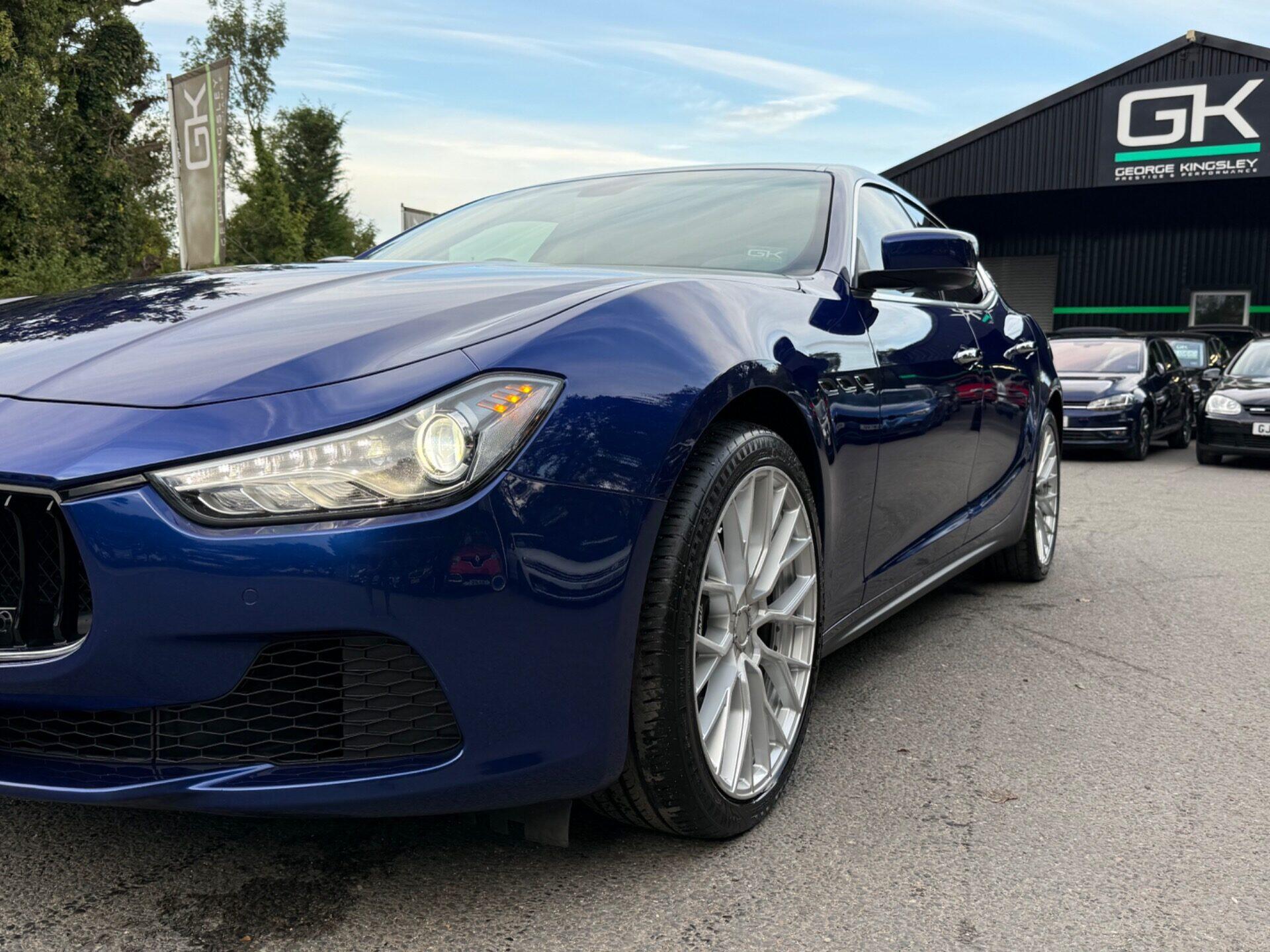 Maserati Ghibli view 38