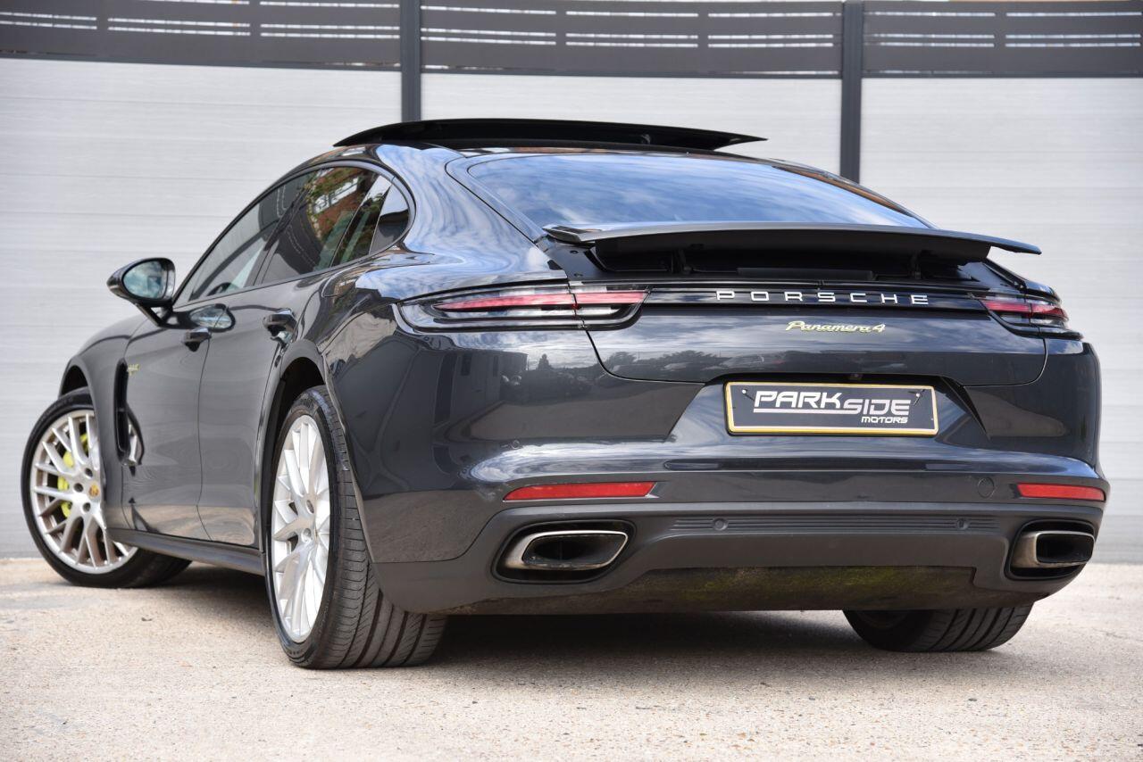 Porsche Panamera view 3