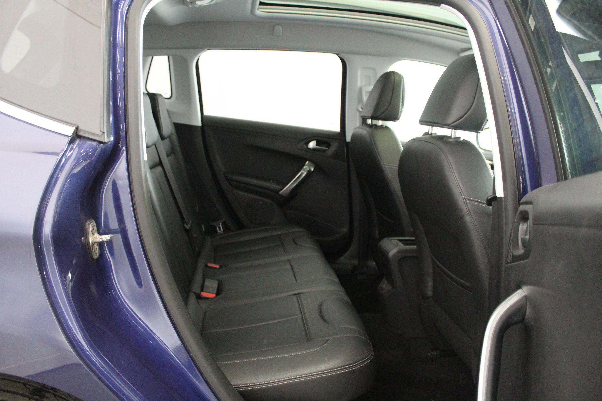 Peugeot 2008 view 54