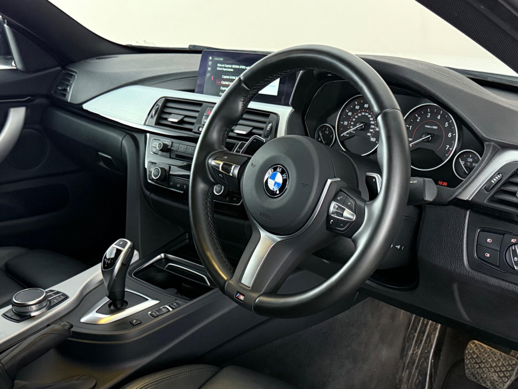 BMW 4 Series view 3