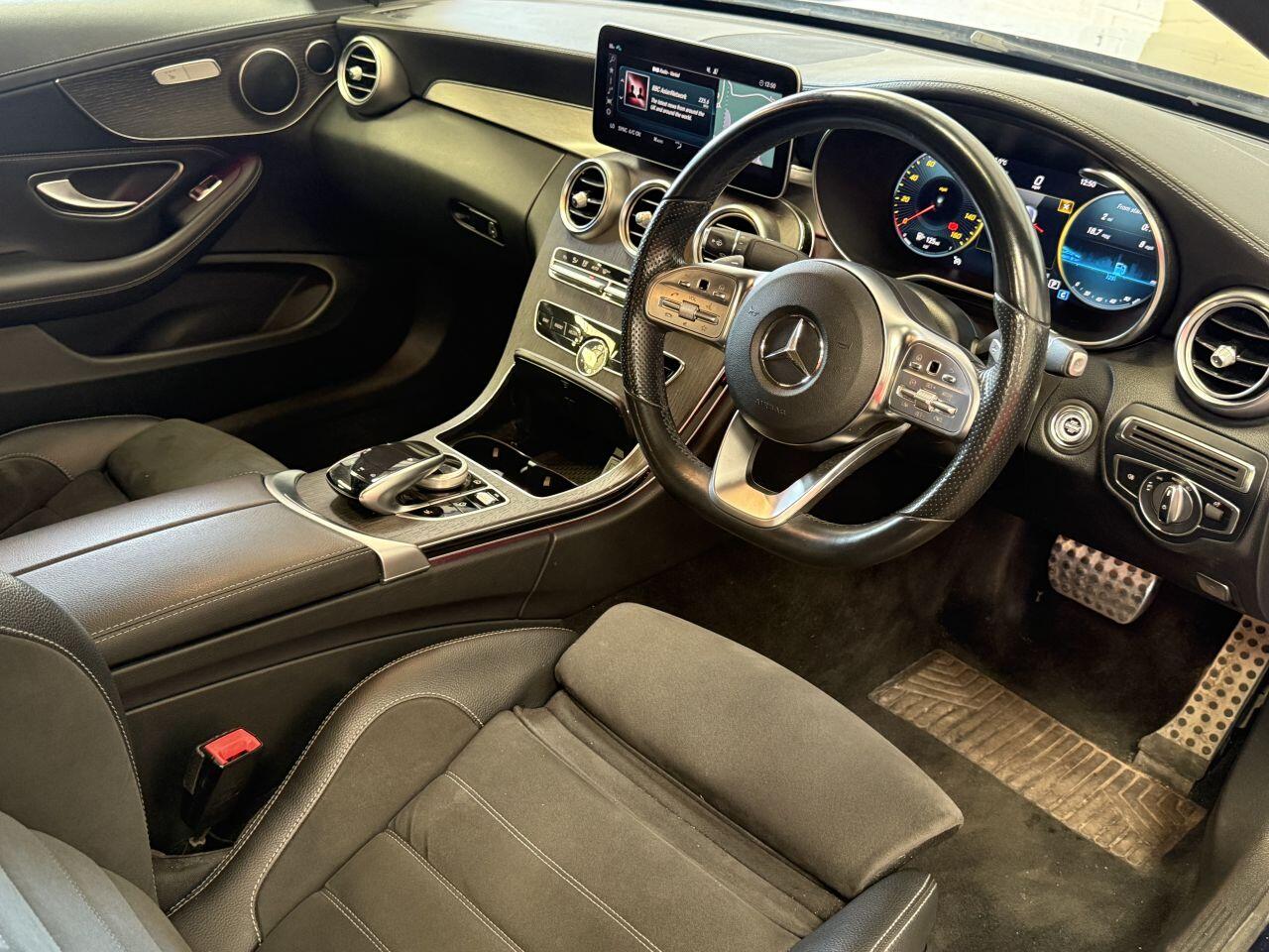 Mercedes-Benz C Class view 33