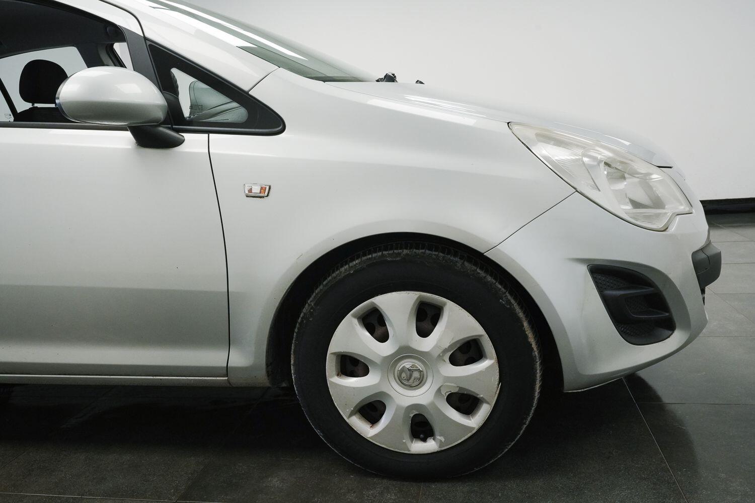 Vauxhall Corsa view 5