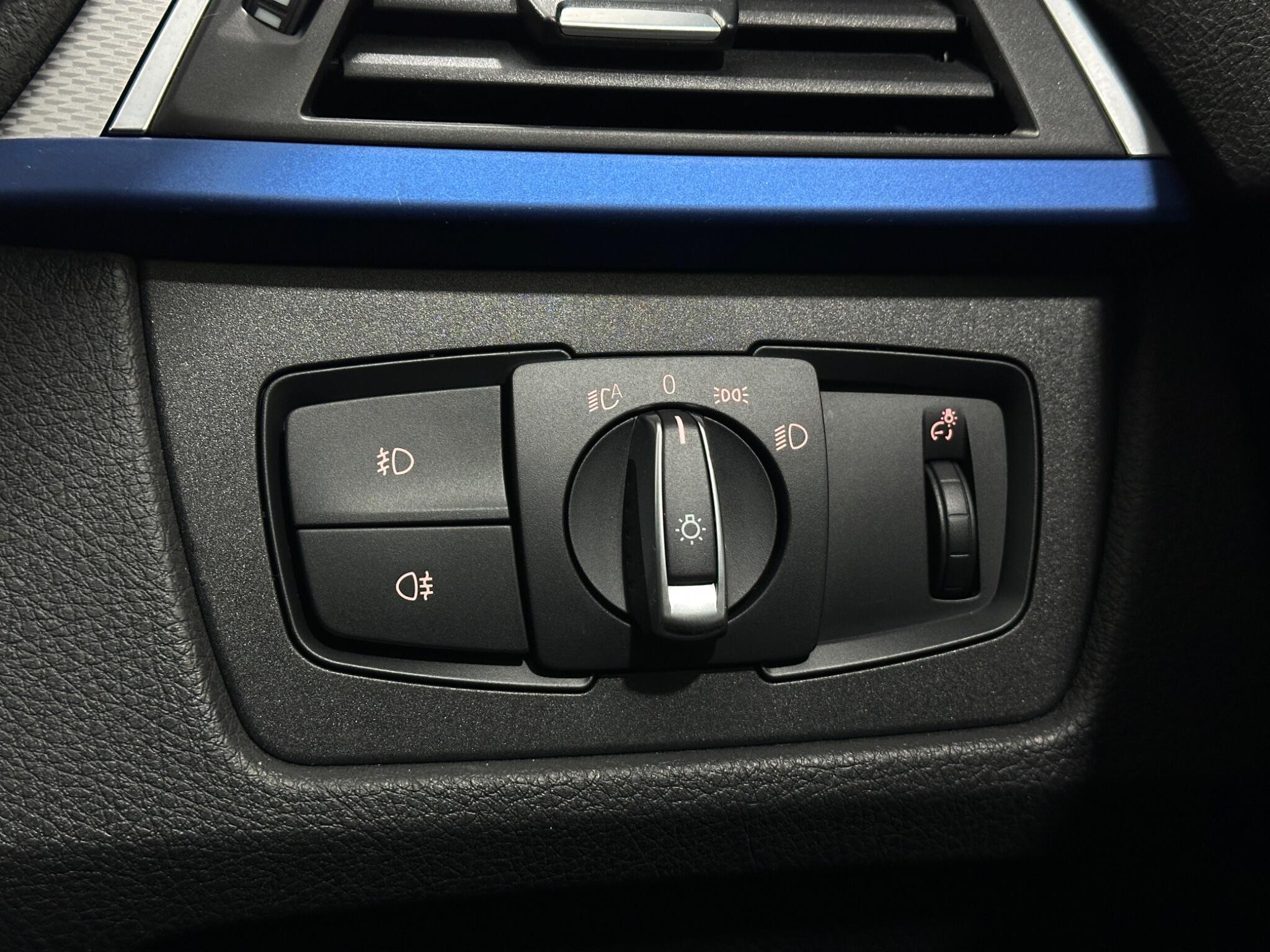 BMW 4 Series view 18
