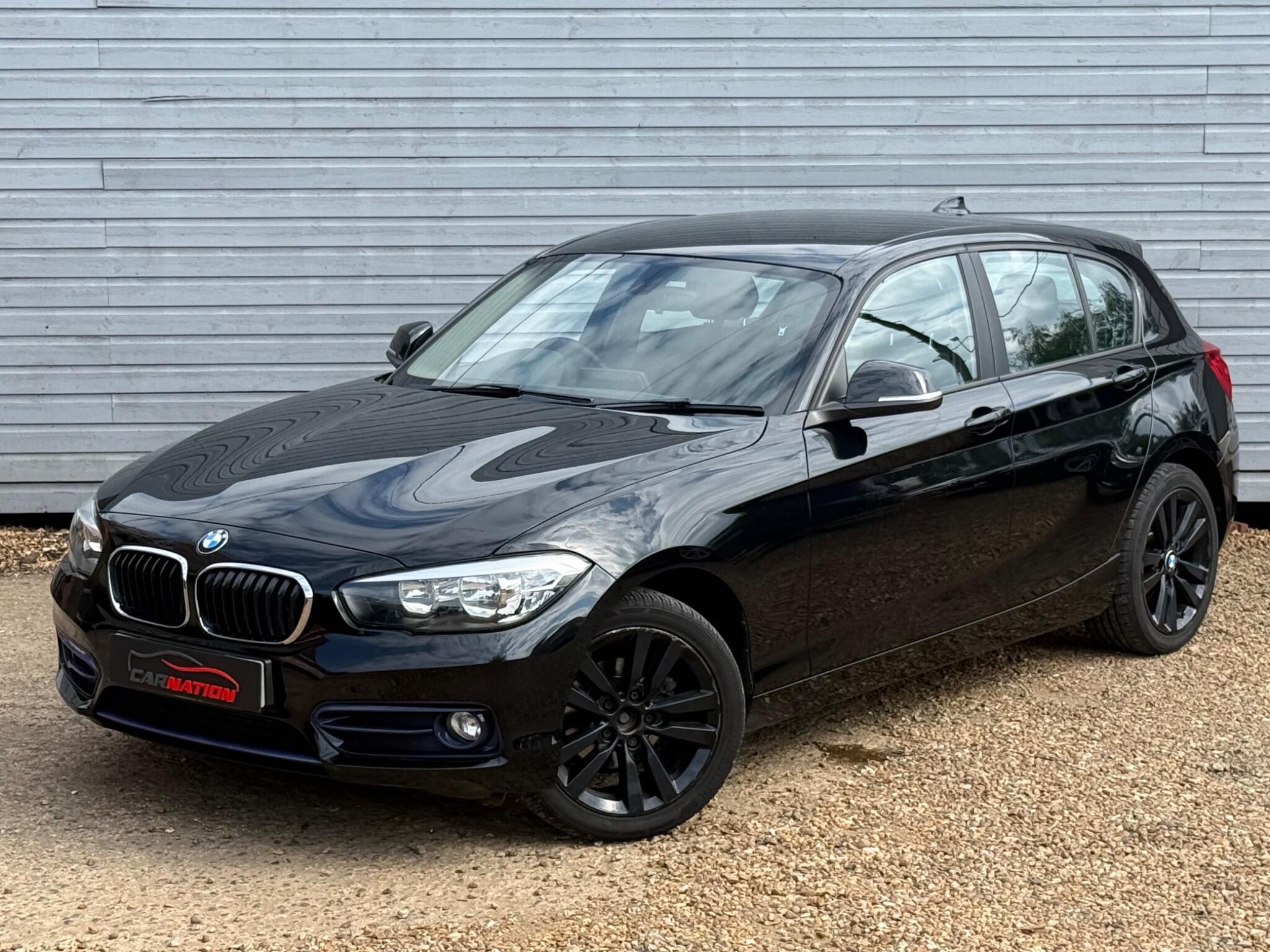 BMW 1 Series view 6