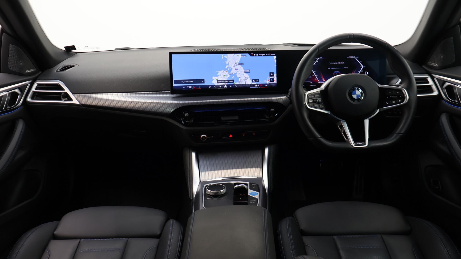 BMW i4 view 4