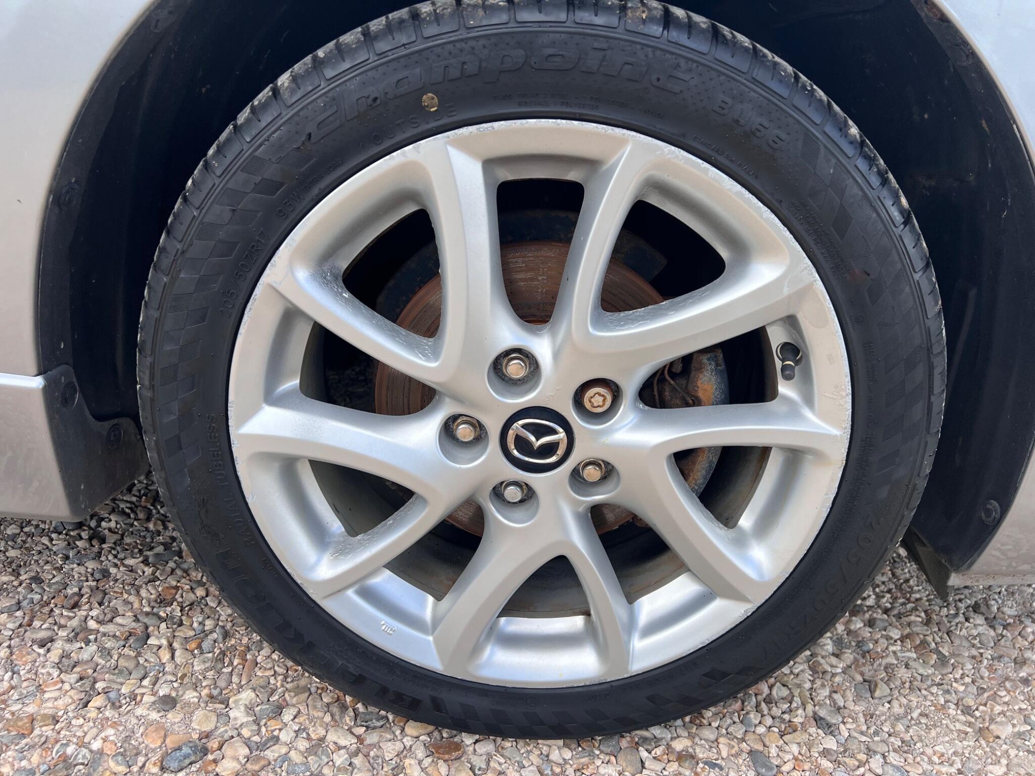 Mazda Mazda3 view 62