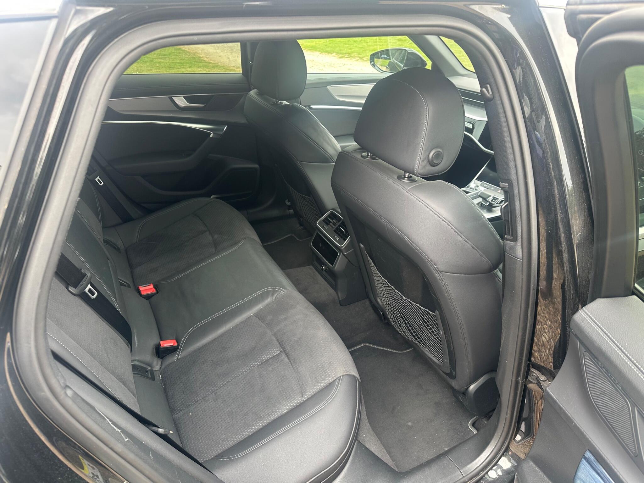 Audi A6 view 8