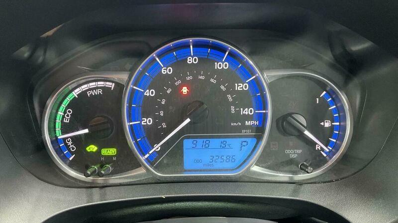 Toyota Yaris view 12
