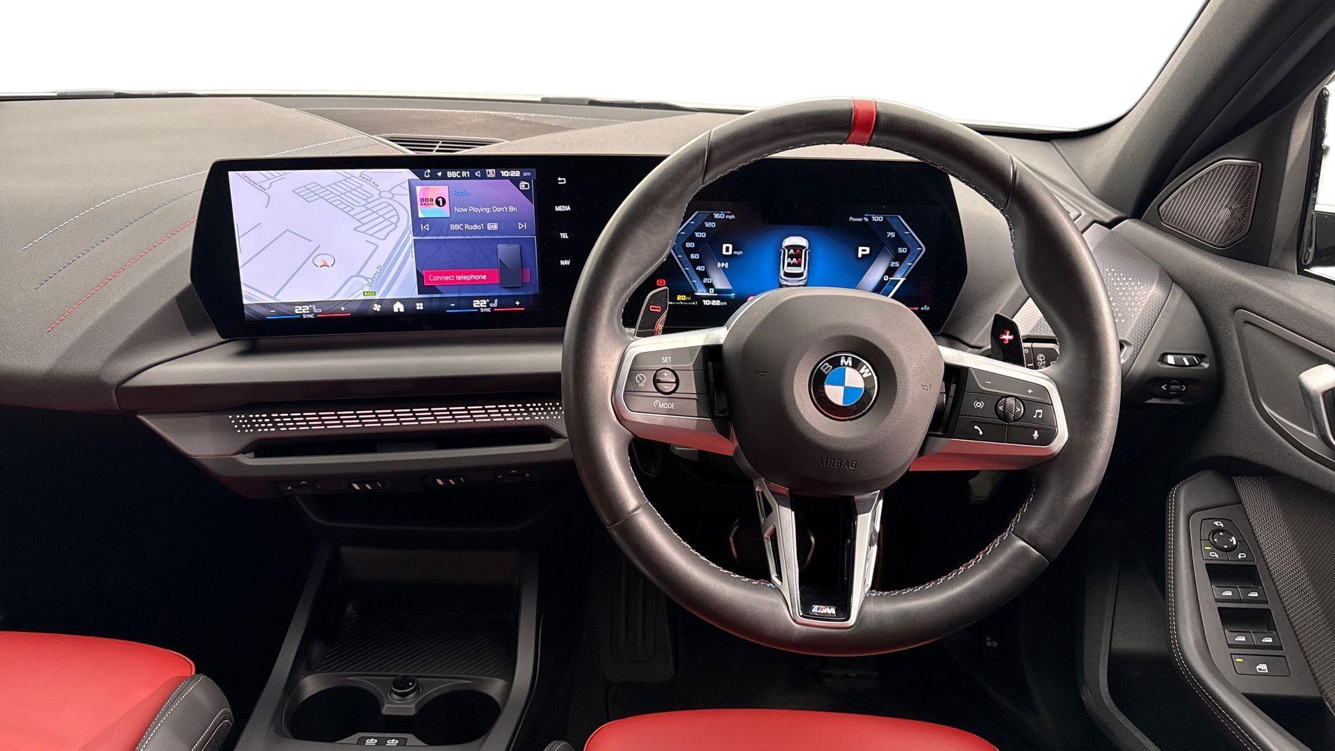 BMW 1 Series view 5
