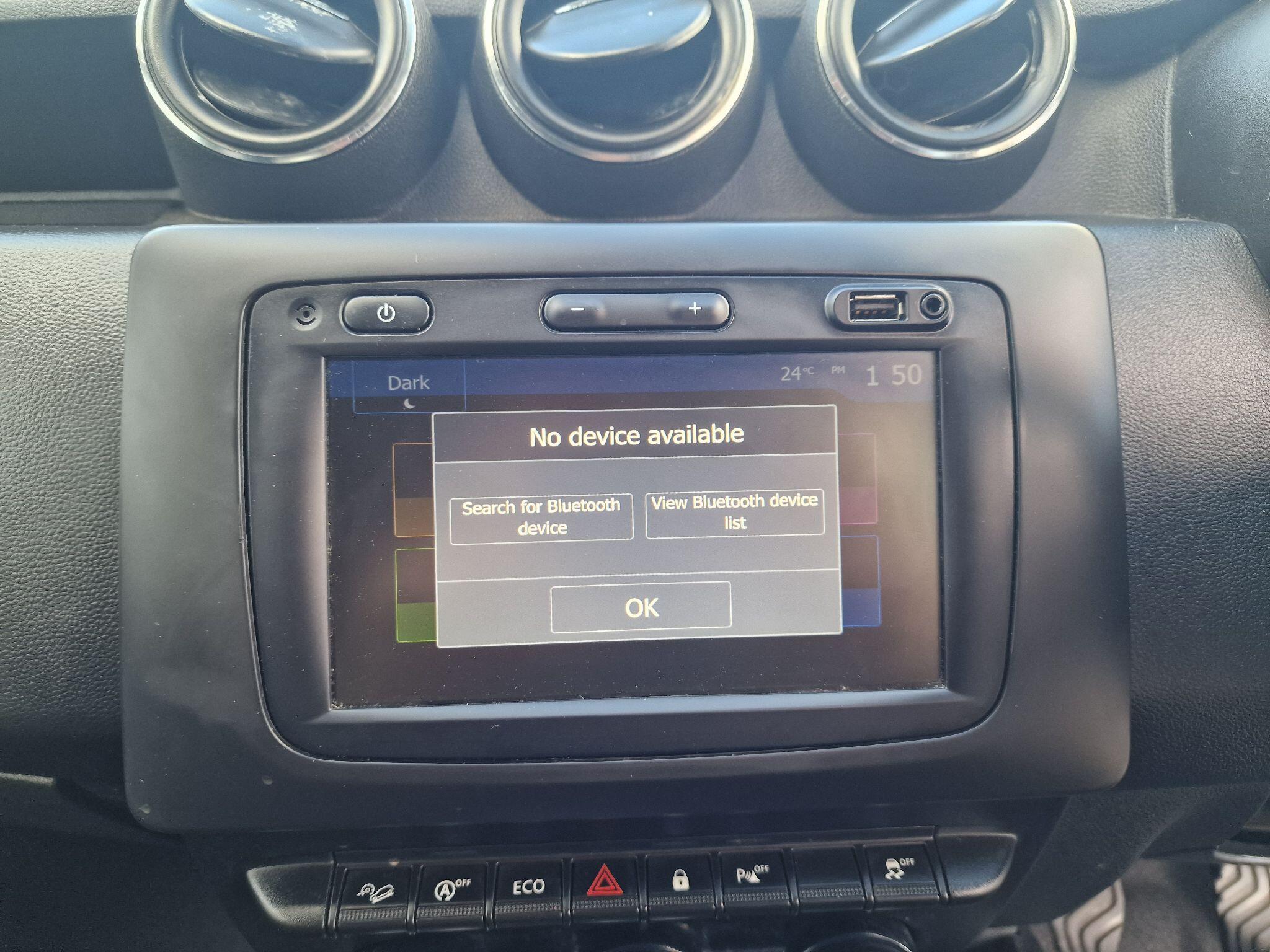 Dacia Duster view 38