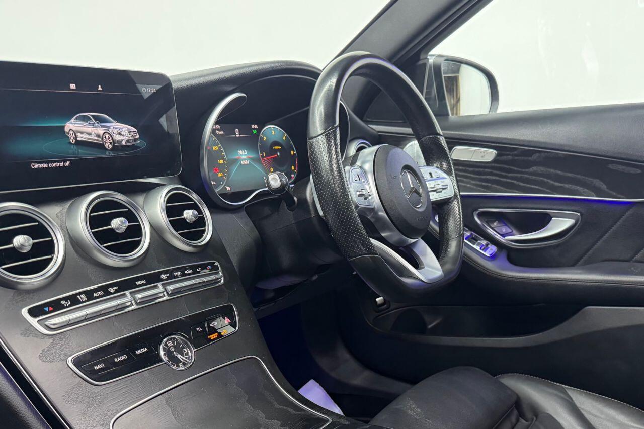 Mercedes-Benz C-Class view 45
