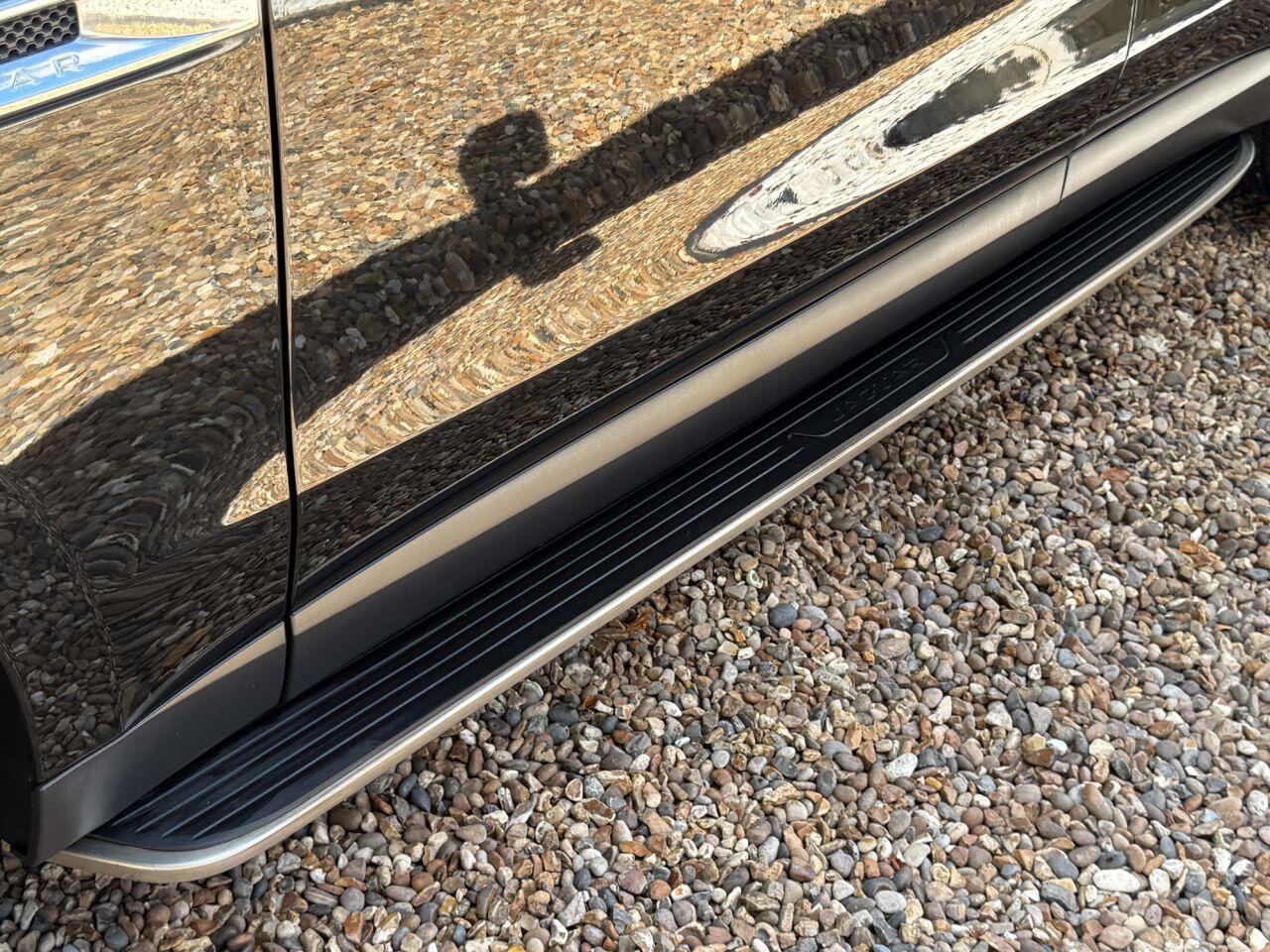 Jaguar F-Pace view 42
