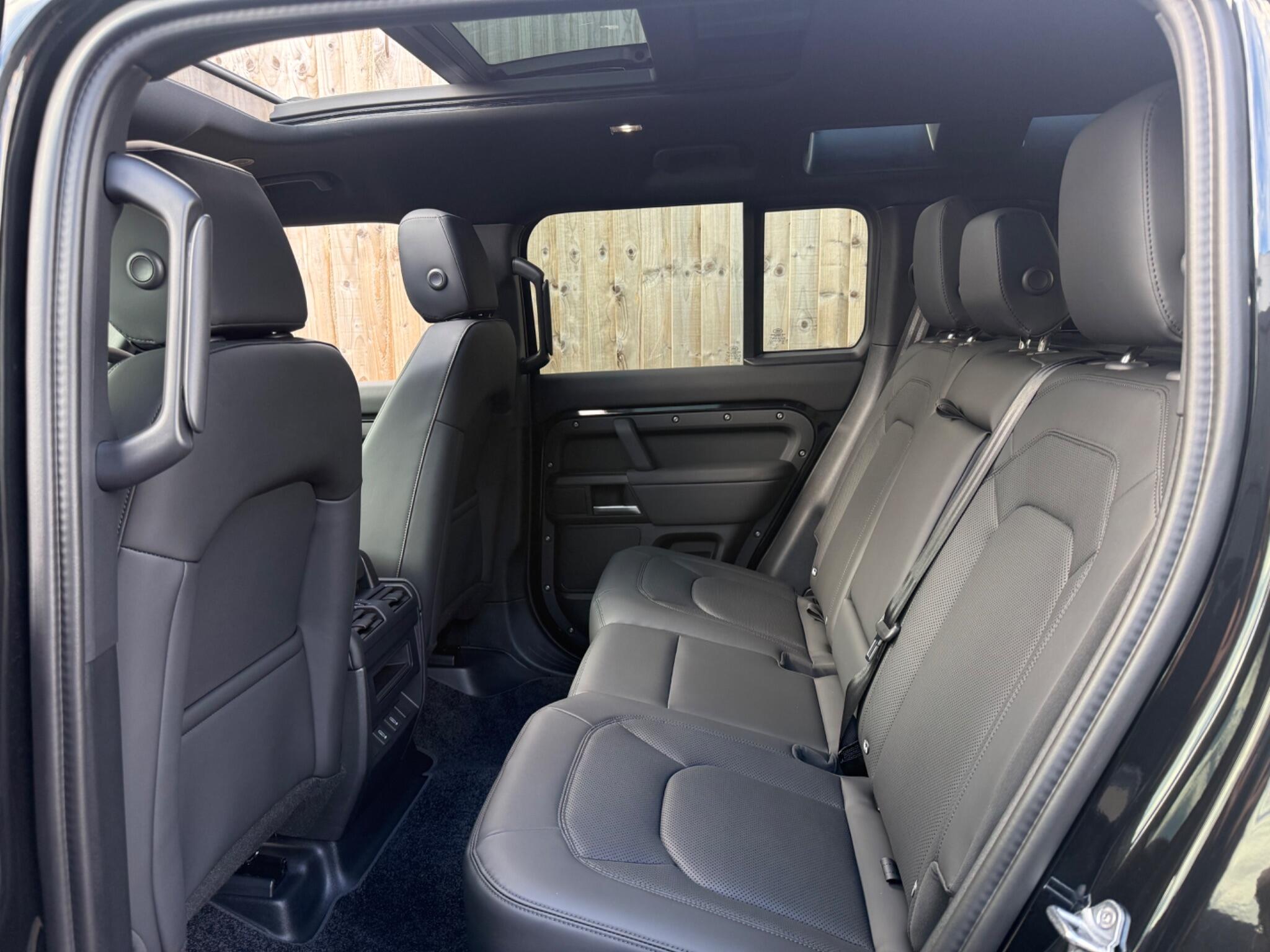 Land Rover Defender view 12