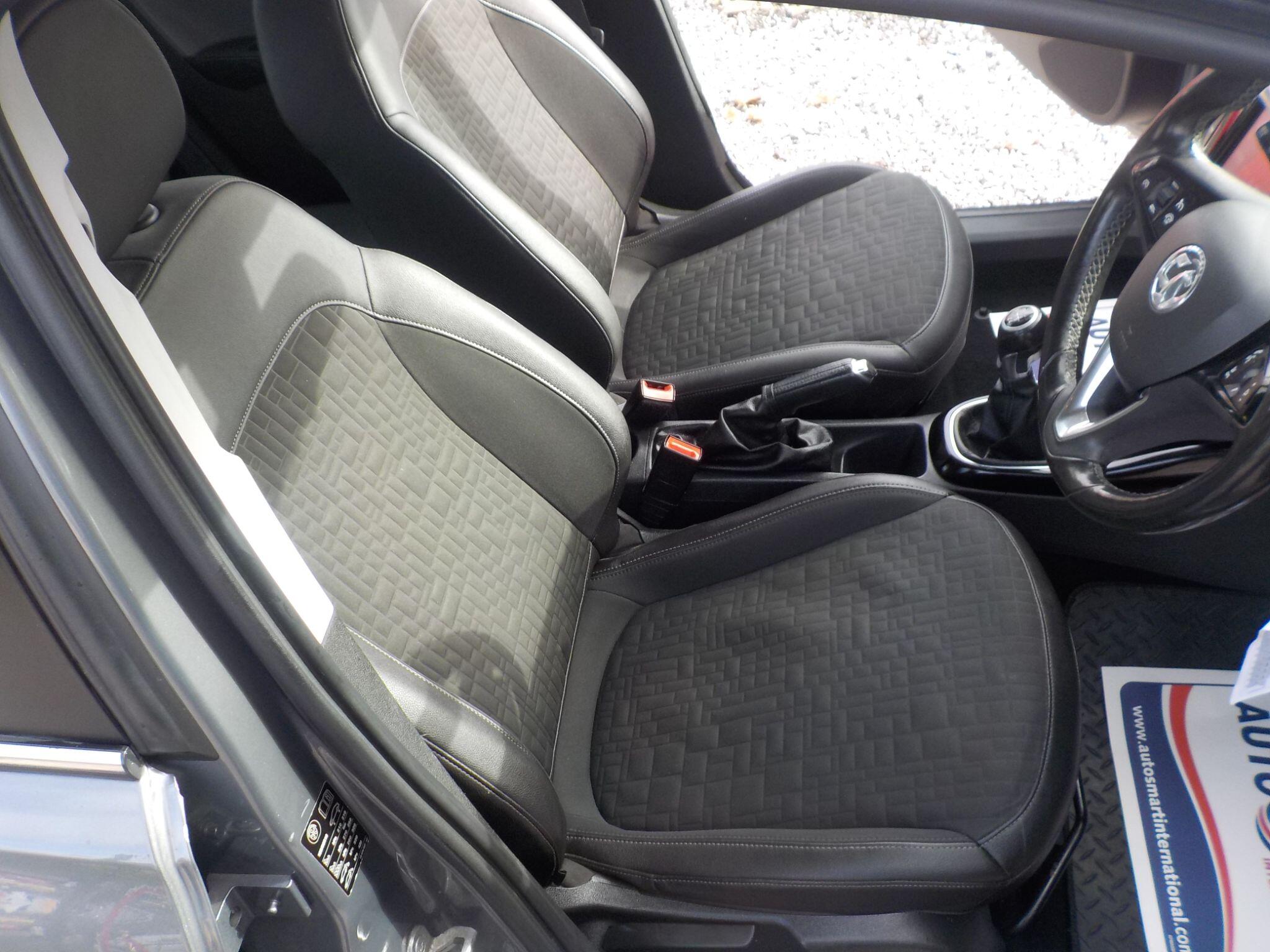 Vauxhall Corsa 1.4i ecoFLEX SE Euro 6 5dr