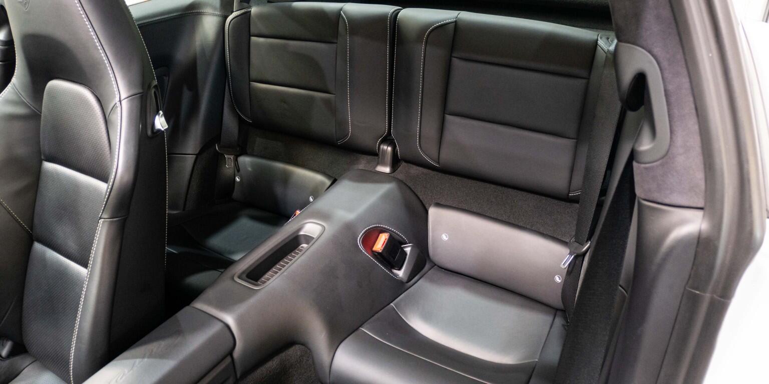 Porsche 911 view 20