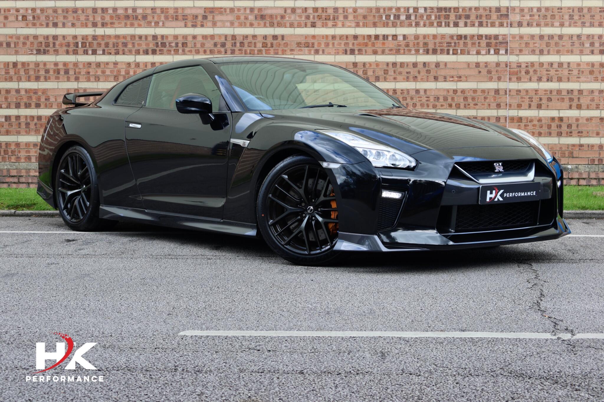 Nissan GT-R