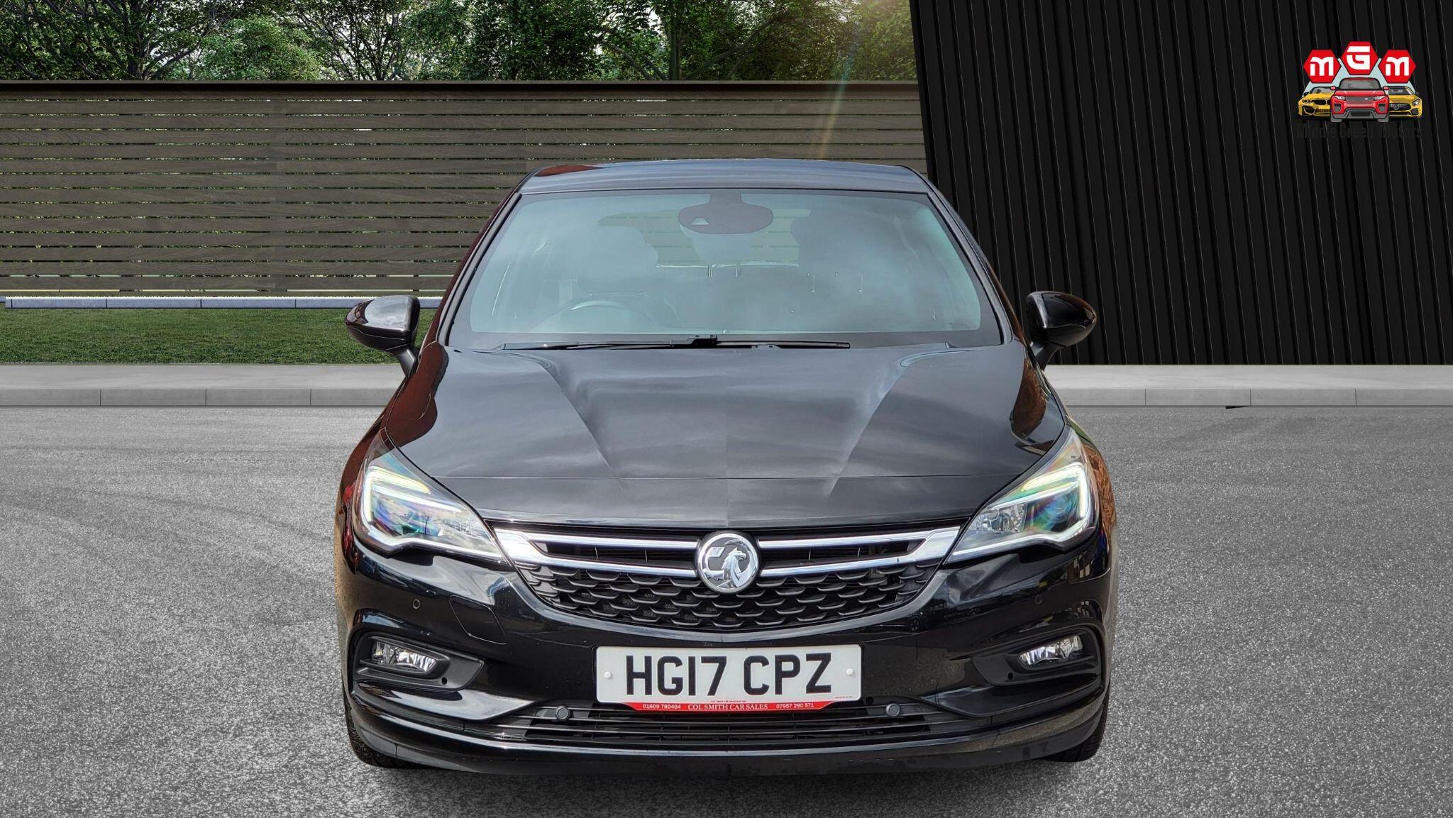 Vauxhall Astra view 3