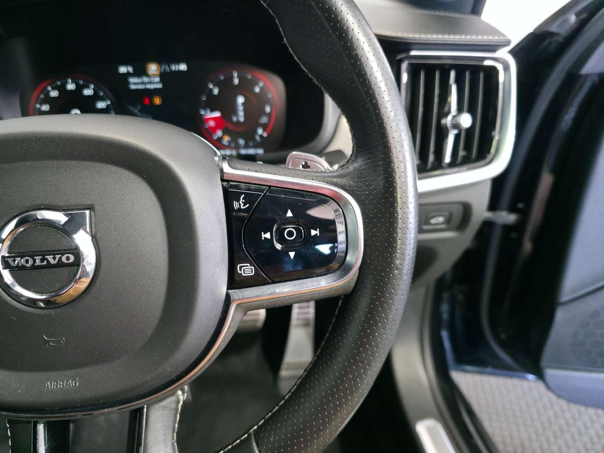 Volvo S90 view 30