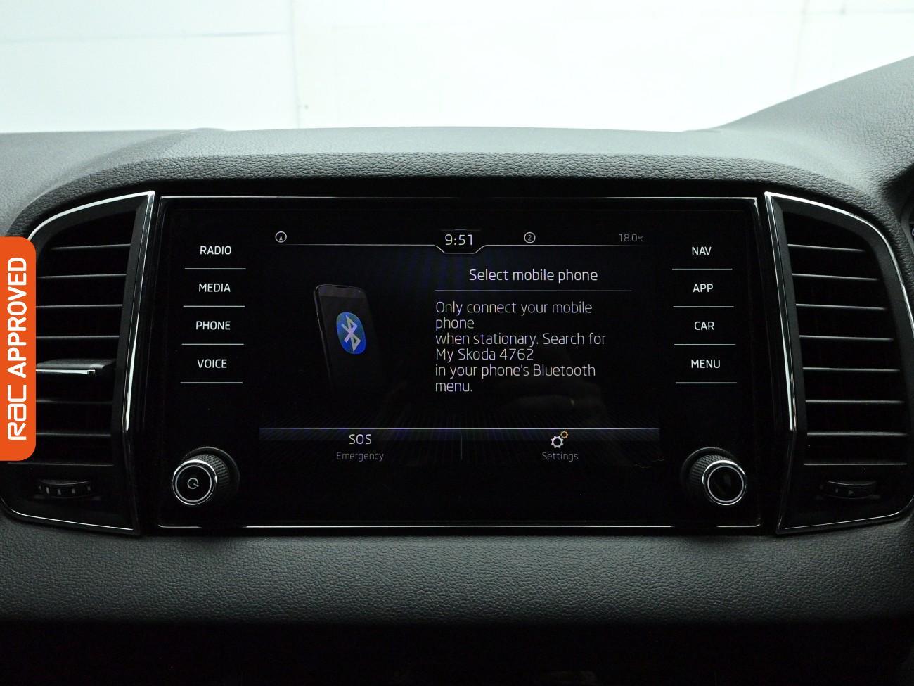 Skoda Karoq view 21